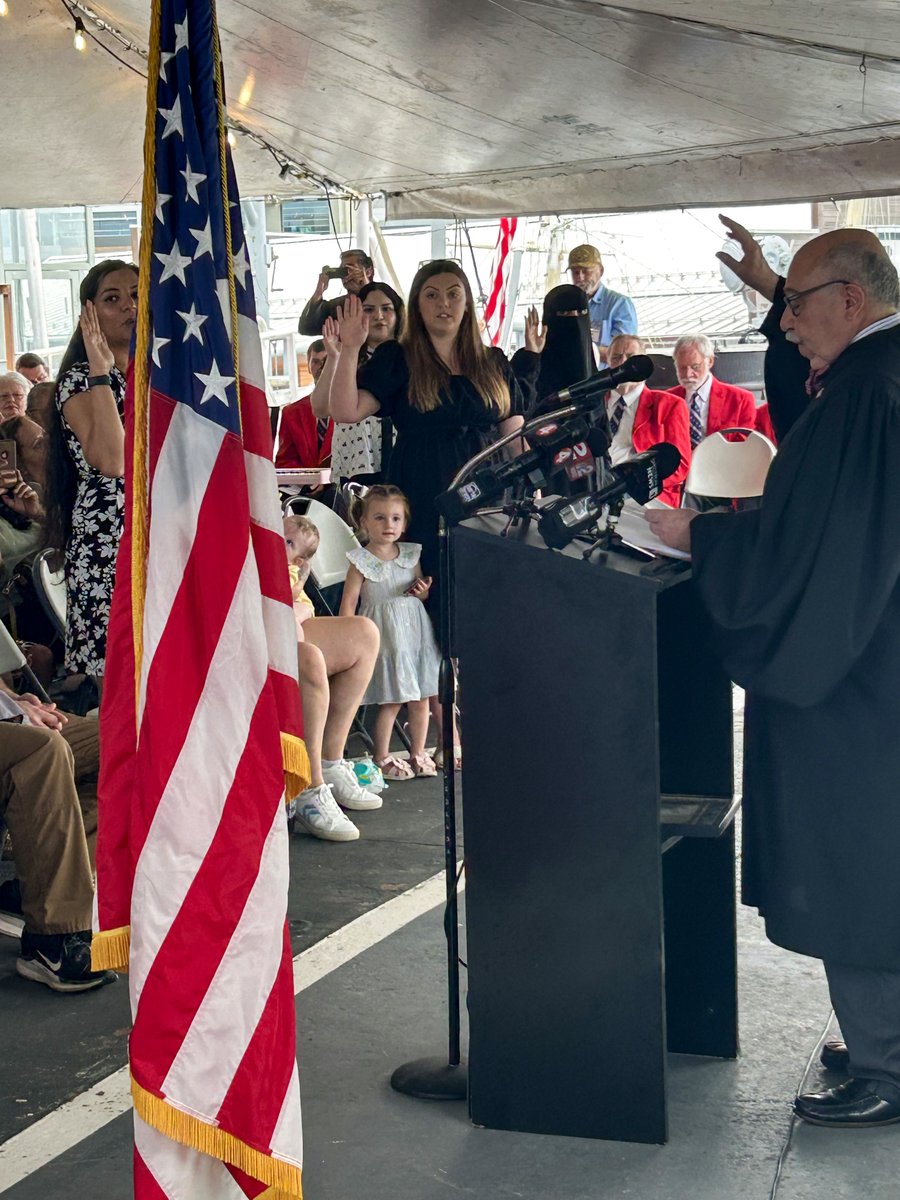 USCIS's tweet image. Patriotism was on full display aboard USS Little Rock as we welcomed 43 at the Buffalo Naval Park. This group gained citizenship through lawful pathways and are now responsible with helping to preserve and protect our nation’s freedoms.