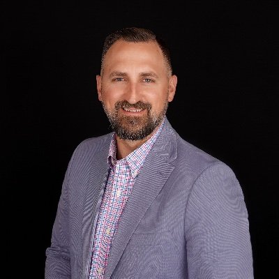 WV House Health Committee Chairman <a href="/EvanWorrell4WV/">Evan Worrell</a> leading by example to make the Mountain State Healthy Again. Hear how he's doing it and legislation he has planned for next session.
spreaker.com/episode/wv-s-h…