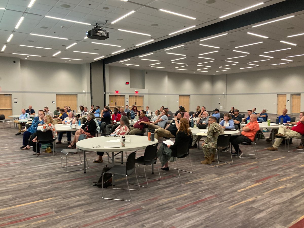 c3climate's tweet image. C3’s Corporate Team had a great time presenting at DEQ’s VA Environmental Excellence Program (VEEP)! ⚡💸 We shared energy-saving tips, explored heat pumps, and learned that energy isn’t a fixed cost—almost anyone can save! Reach out: corp@theclimatecollaborative.org