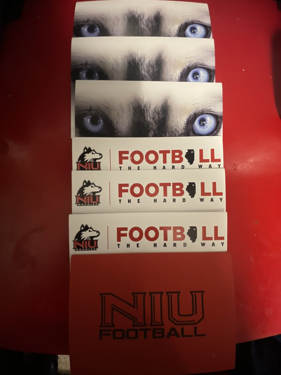 Thank you for the mail <a href="/NIU_Football/">NIU Football</a>! 
#thehardway #GoHuskies