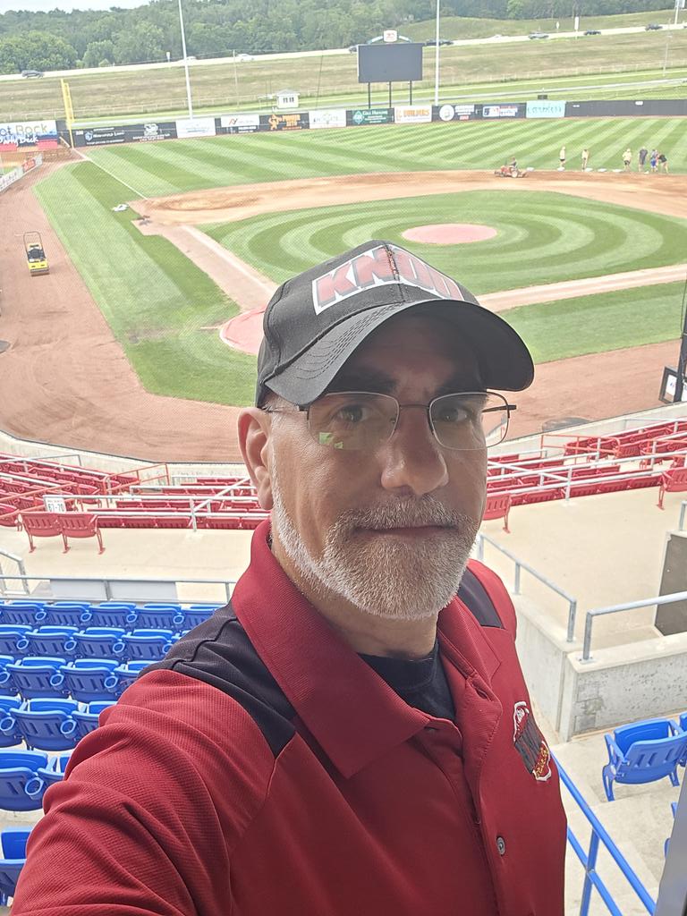 Tony Correa ๐ (@tcorreadjb) on Twitter photo โพ๏ธ Final Substate contest, from Sioux City, IA! 3A-SUB 1 CHAMPIONSHIP w/ <a href="/HCSDActivities/">Harlan Cyclones</a> vs Bishop Heelan! NEW GAME TIME OF 8PM! Listen to Matt Gubbels & myself on <a href="/koolgold105/">KNOD Radio - Kool Gold 105.3FM, Harlan, IA</a> KNOD 105.3FM & streaming at knodfm.com! โพ๏ธ #KoolGold105 #iahsbb #HCvsBH #broadcasterslife โพ๏ธ Final Substate contest, from Sioux City, IA! 3A-SUB 1 CHAMPIONSHIP w/ <a href="/HCSDActivities/">Harlan Cyclones</a> vs Bishop Heelan! NEW GAME TIME OF 8PM! Listen to Matt Gubbels & myself on <a href="/koolgold105/">KNOD Radio - Kool Gold 105.3FM, Harlan, IA</a> KNOD 105.3FM & streaming at knodfm.com! โพ๏ธ #KoolGold105 #iahsbb #HCvsBH #broadcasterslife