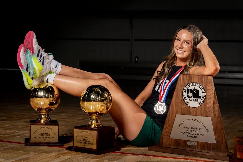 vypehouston's tweet photo. VYPE HOU Preseason 🏐 Setter Of The Year Fan Poll, Vote until 11:59 pm on Wednesday, July 23rd!

Nominees
@carolineP_2026 
@audrey_cook01 
@m_johnson231 
@GracieW_2026 
@kennedyboatman 
@Zora_Bello 
@taylorranneyy 
@IvyMaxwellvb_ 
@QuinnKarme88800 

VOTE:https://t.co/1JxkIC5eET https://t.co/bbAKs1h976
