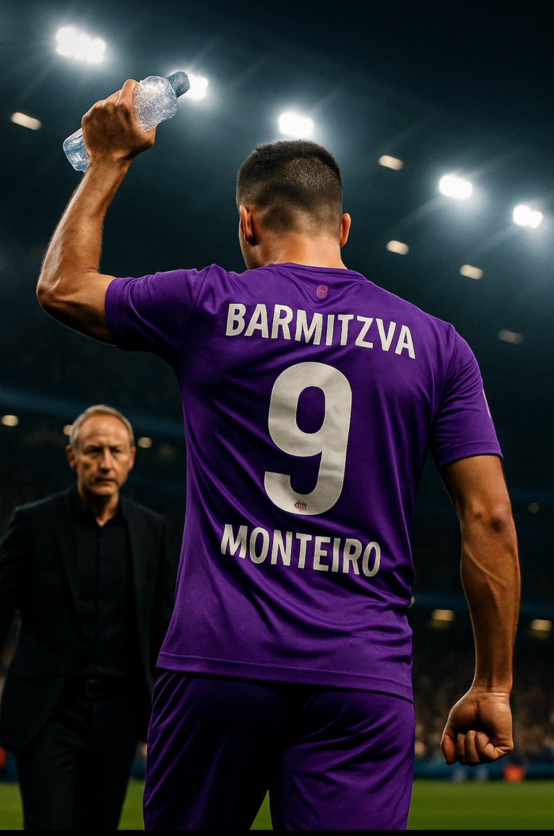 Gonc_Monteiro's tweet photo. 😤 “Je sors encore…”

Je suis venu pour tout donner, pas pour chauffer le banc.
Je marque, je crée, je cours pour l’équipe Mais à chaque match, c’est la même sortie.

Je respecte les décisions.
Mais je suis là pour jouer. Pour gagner. Pas pour regarder. @WadelYtb @BarmitvahFC https://t.co/1T5bWSAo0H