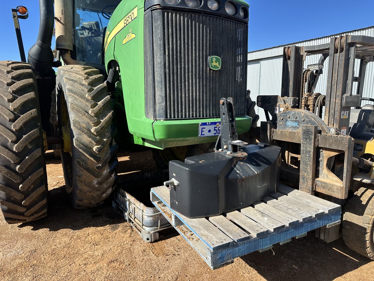 850kg too much for the front of the 9520? Carry grading and heard a bit of weight would settle down the bounce. 480/80R50 duals for reference. 20psi in the  back and 14 in the front for ride. Transfer load onto hitch at rear.