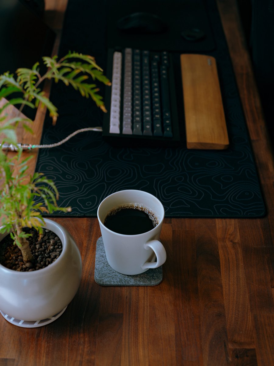 Escadoll's tweet image. 家ではまだホット☕️