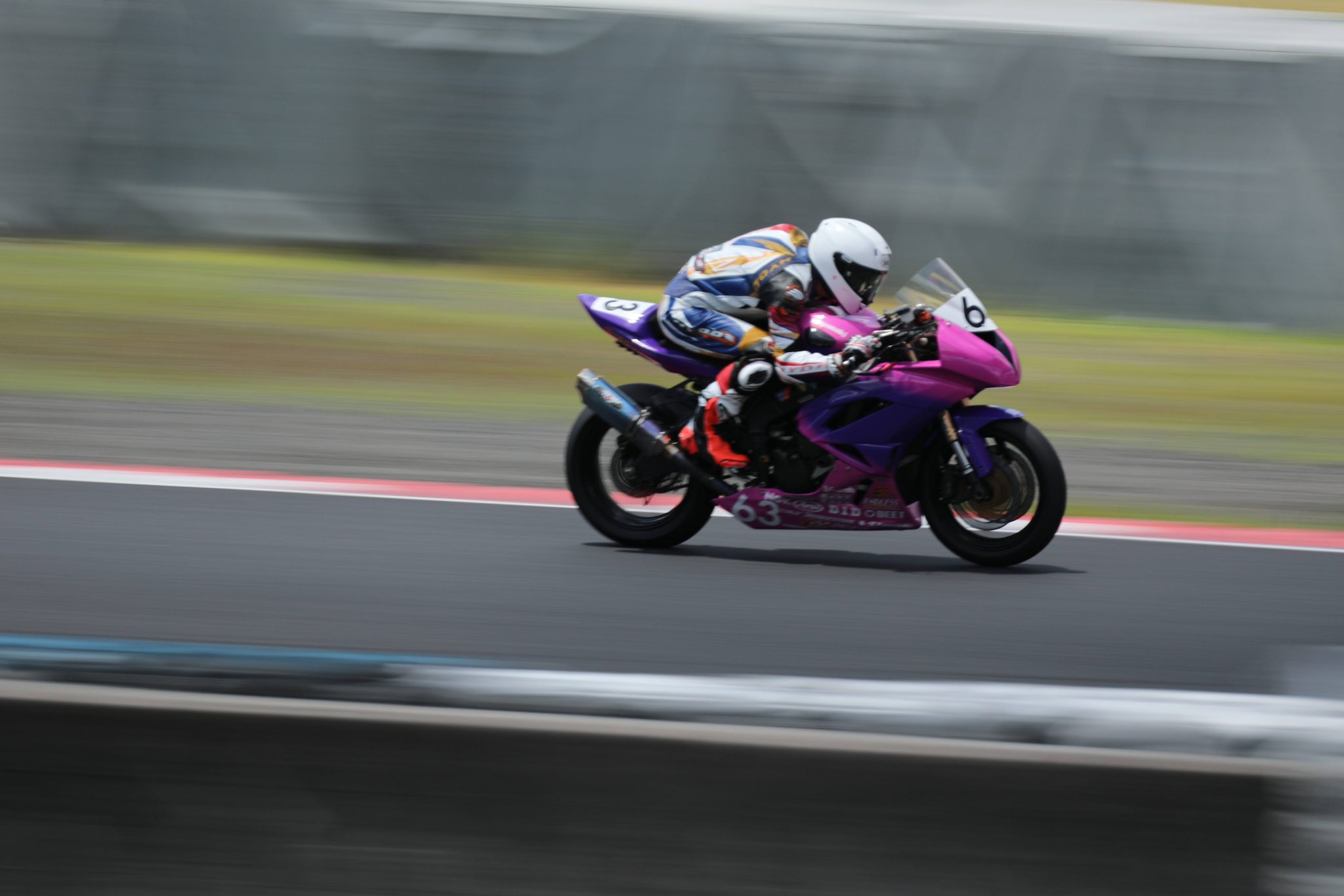 まど🏍🐑 on X: 