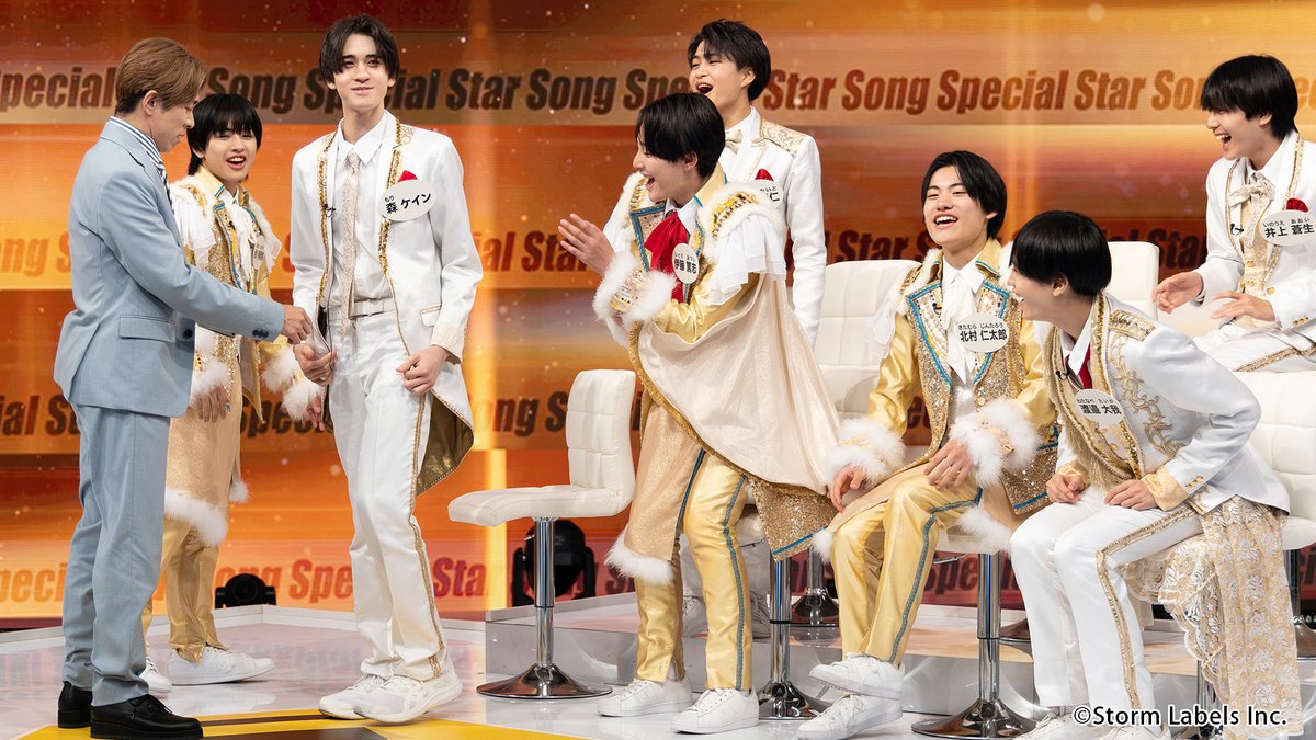 Storm_FILM_'s tweet photo. ／
🎉本日『Star Song Special』第11回配信🎉
＼

なにわ、かんさい、Aぇところ！
すたそん、このあと、HAじまるよ！
#スタソン #StarSongSpecial

🗓️ 2025年7月17日(木)　⏰ 16:00～
📺 Prime Video・DMM TV

🎥short movie
https://t.co/SpHXi4aqeW https://t.co/sZf1cXGhZI