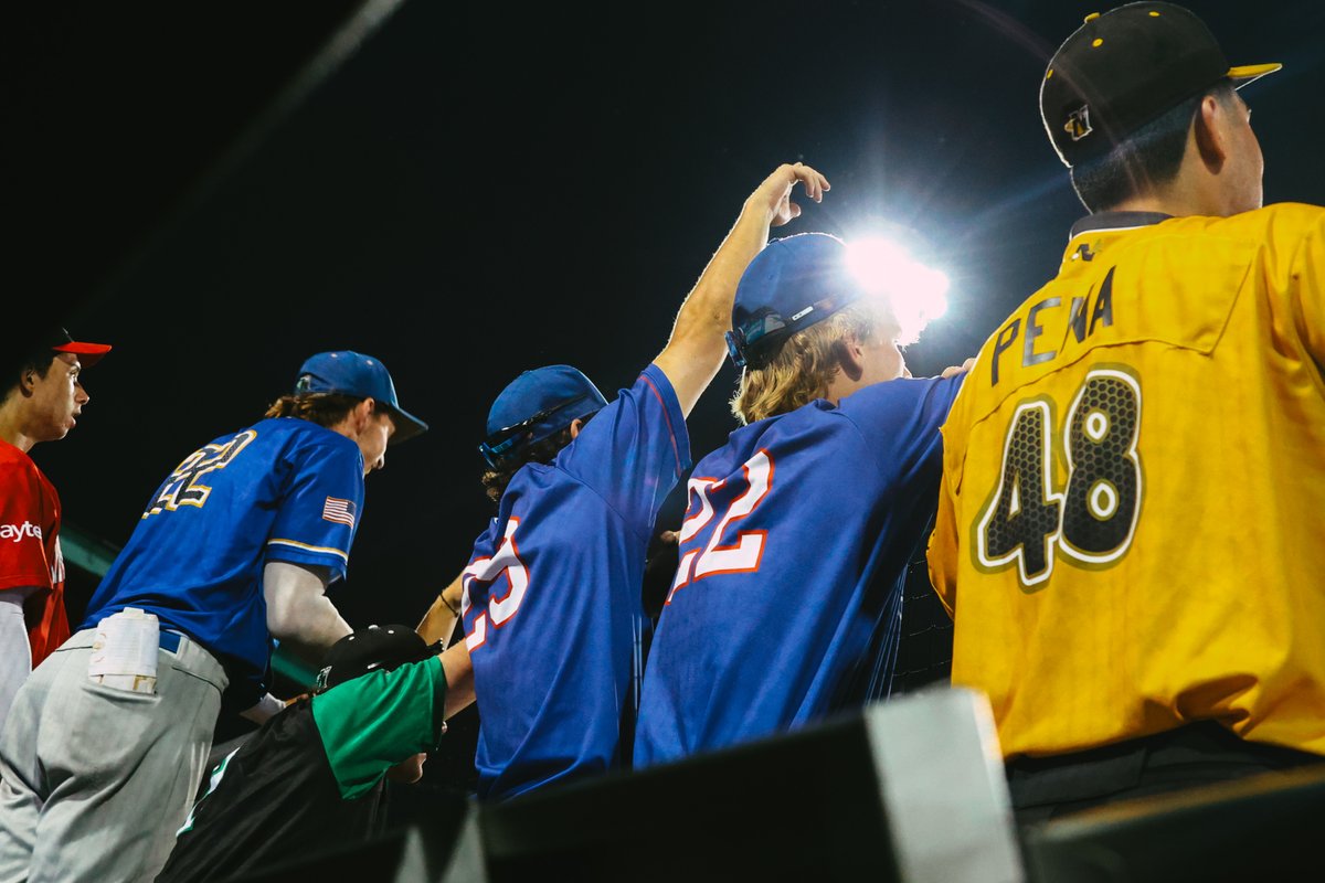 MinotHotTots's tweet image. Plain victory.
The Great Plains take the All Star Game 3-2!
#GoTots | #NWLAllStar