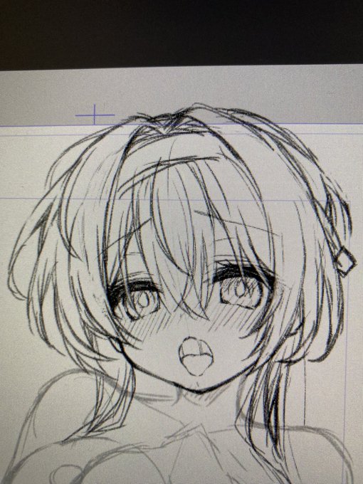 今日の夜勤までに表紙の線画まで行きたいとか言ってたのに構図悩んだりでまだ下書きで顔超えた程度やで… 