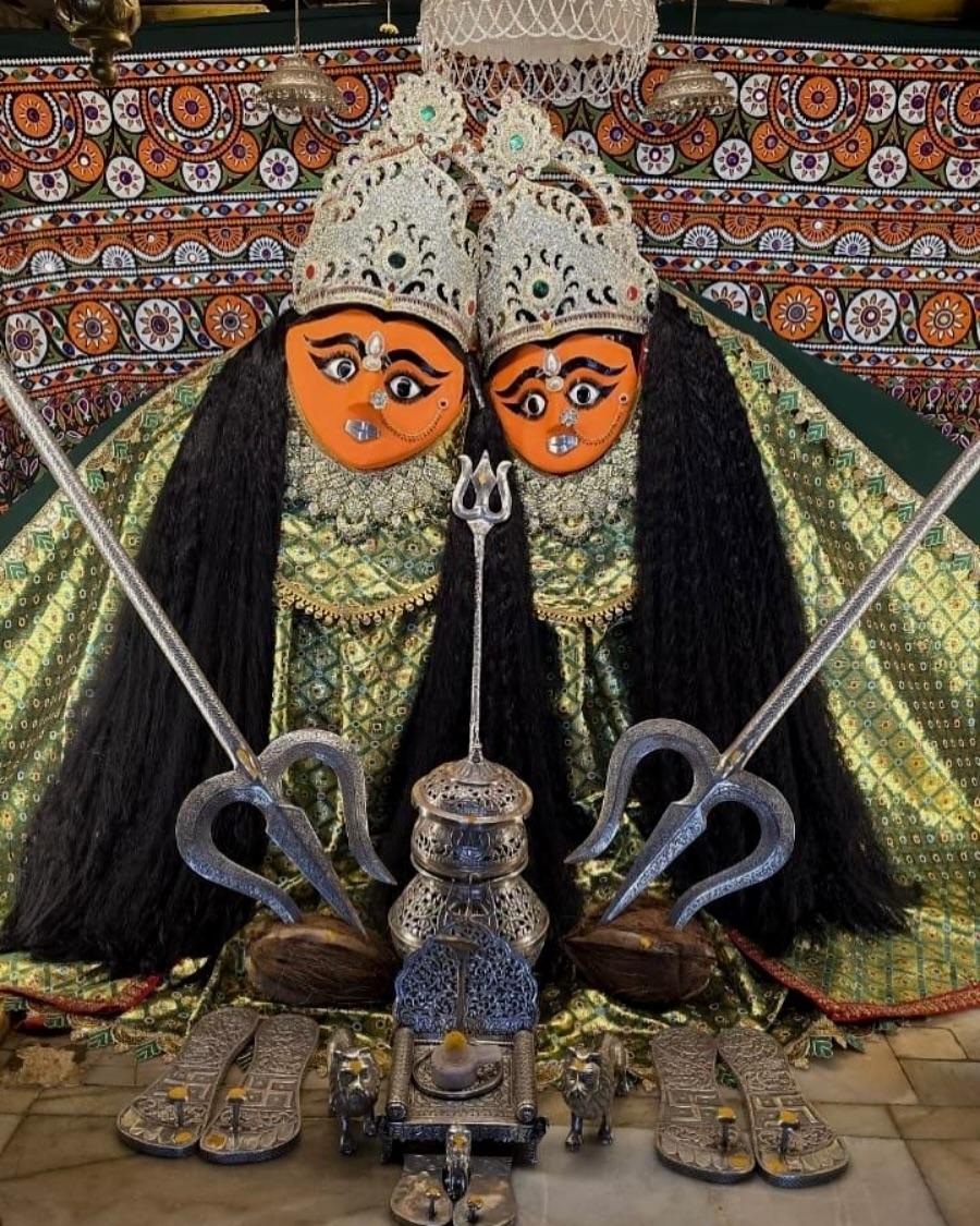 ChotilaTemple's tweet image. આજના દર્શન 🚩
અષાઢ વદ સાતમ. ગુરુવાર.
તા. 17/07/2025.
જય માતાજી 🙏🏻