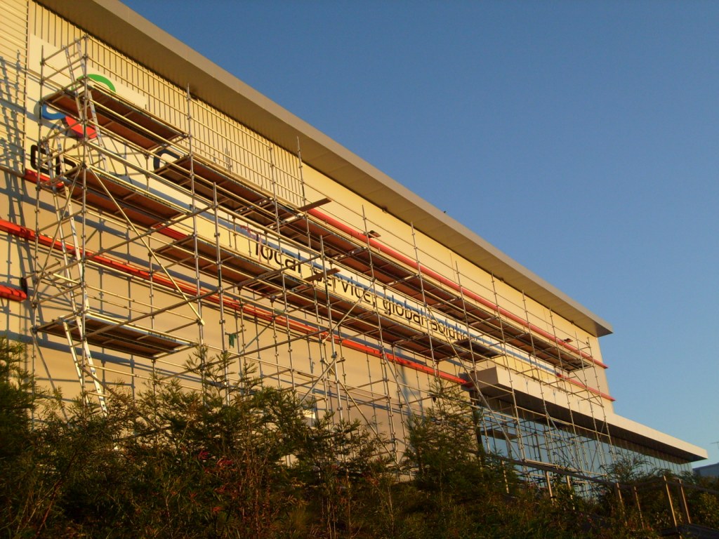 Kitsen1995's tweet image. 🚀 Kitsen Kwikstage: Where Safety Meets Speed!​​
Elevate your projects with our aluminum scaffolding:
✅ Hospitals | 🏢 Offices | ⚓️ Ships | 🎉 Events
💡 26 years of global expertise | 🛠️ No tools needed | 📏 Customizable to any structure
#BuildSmarterNotHarder #ScaffoldSolutions