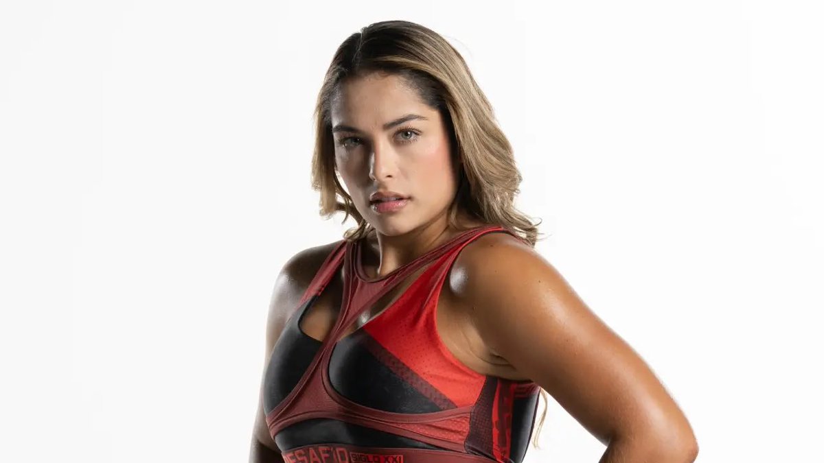 Para que por favor lleven a esta a la casa de los famosos
#DesafioDelSigloXXI #DesafioDelSiglo #DesafioXXI