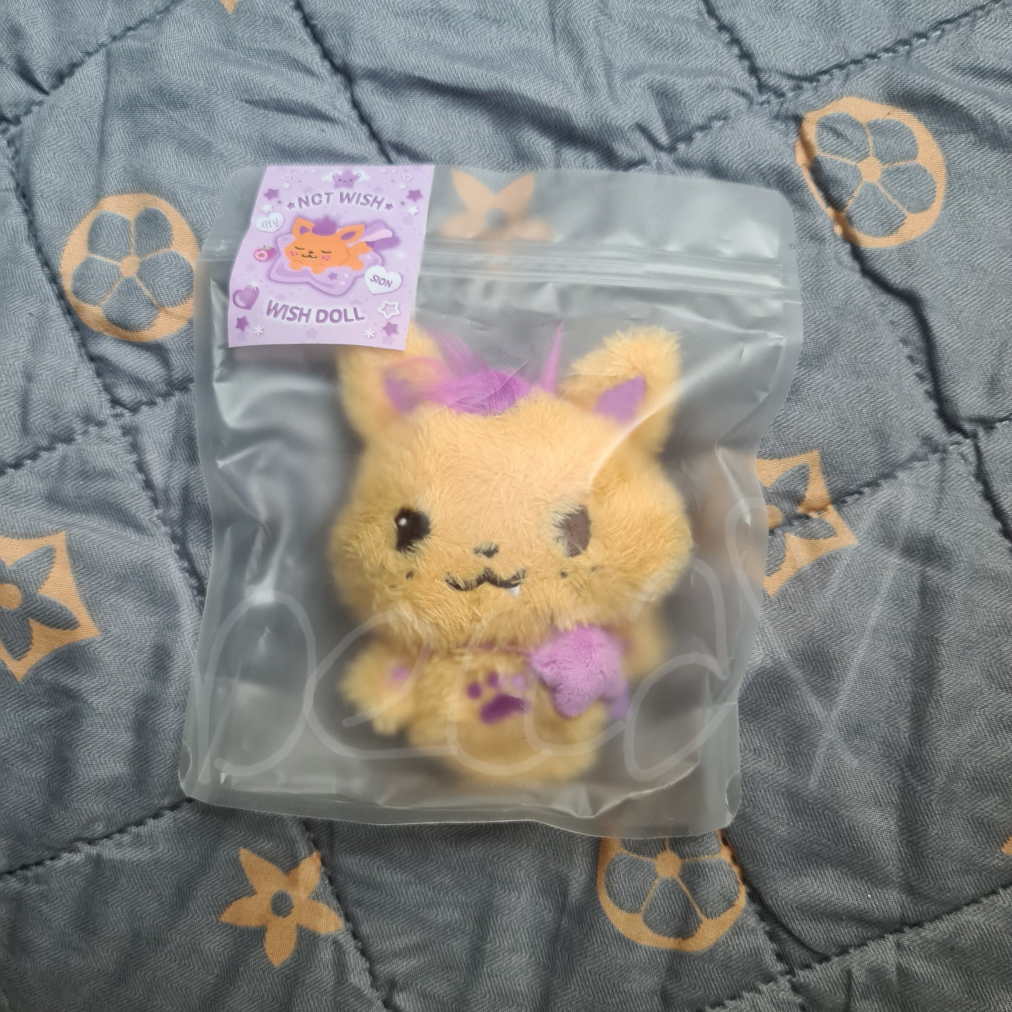 アイドル NCT WISH DOLL SION s-l400.jpg