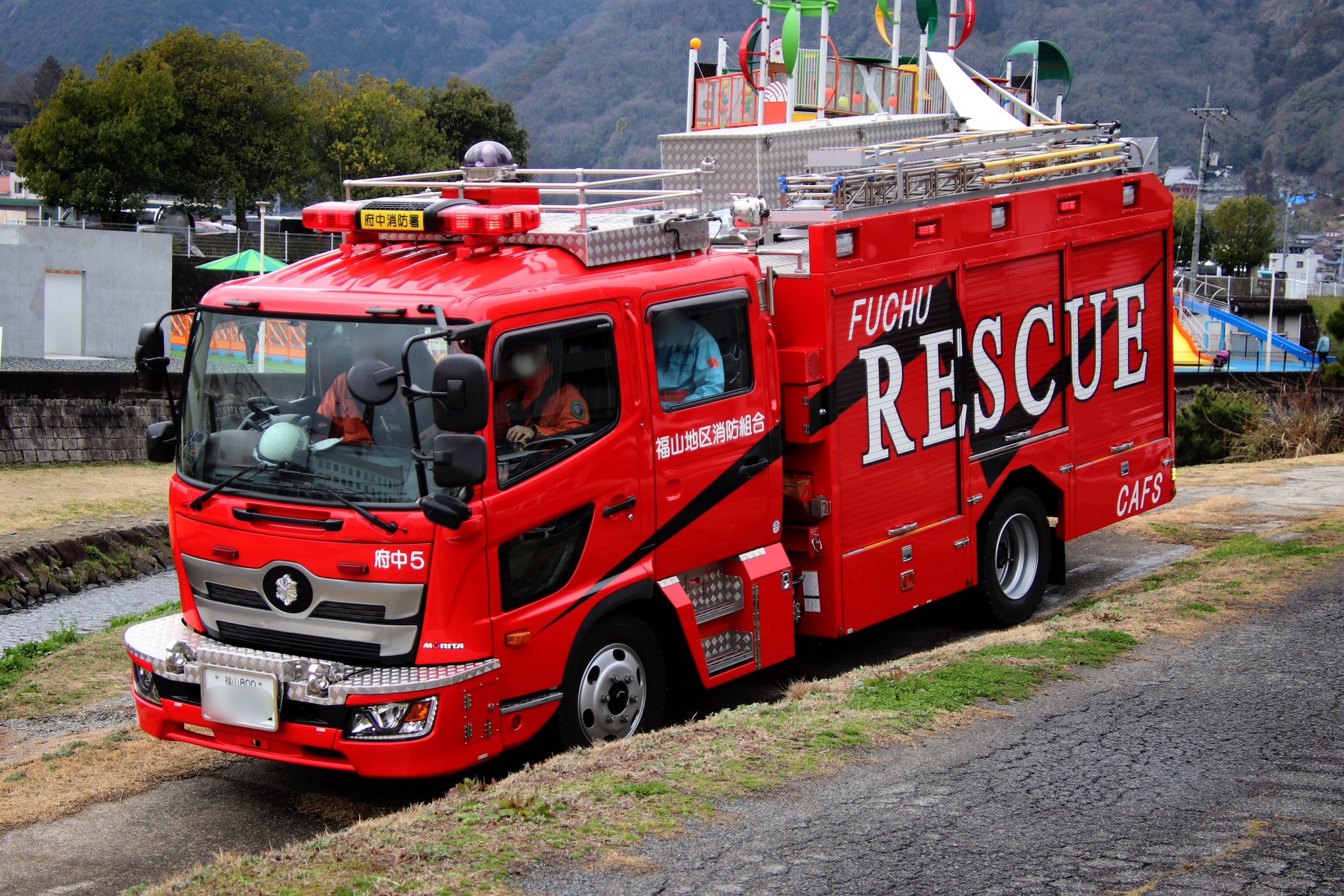 【未来工房】福ふくｆページ 夢の全部載せ 救助工作車、誕生！ . 郡山地方広域消防組合消防