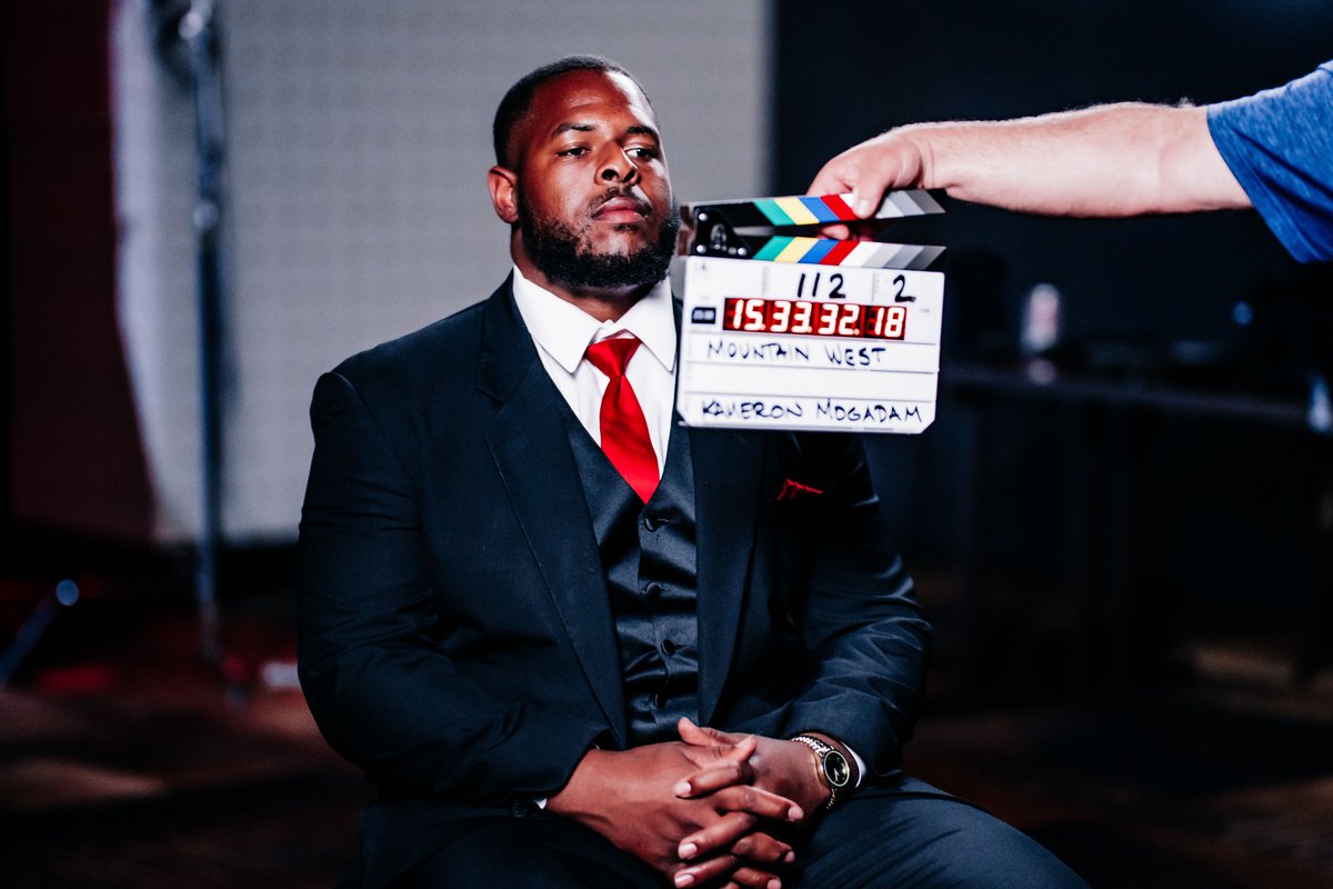 UNMLoboFB's tweet image. Lights, Camera, ๐๐ธ๐ซ๐ธ๐ผ ๐ฅ๐ฌ
#GoLobos | ๐บ๐ | #MWFB