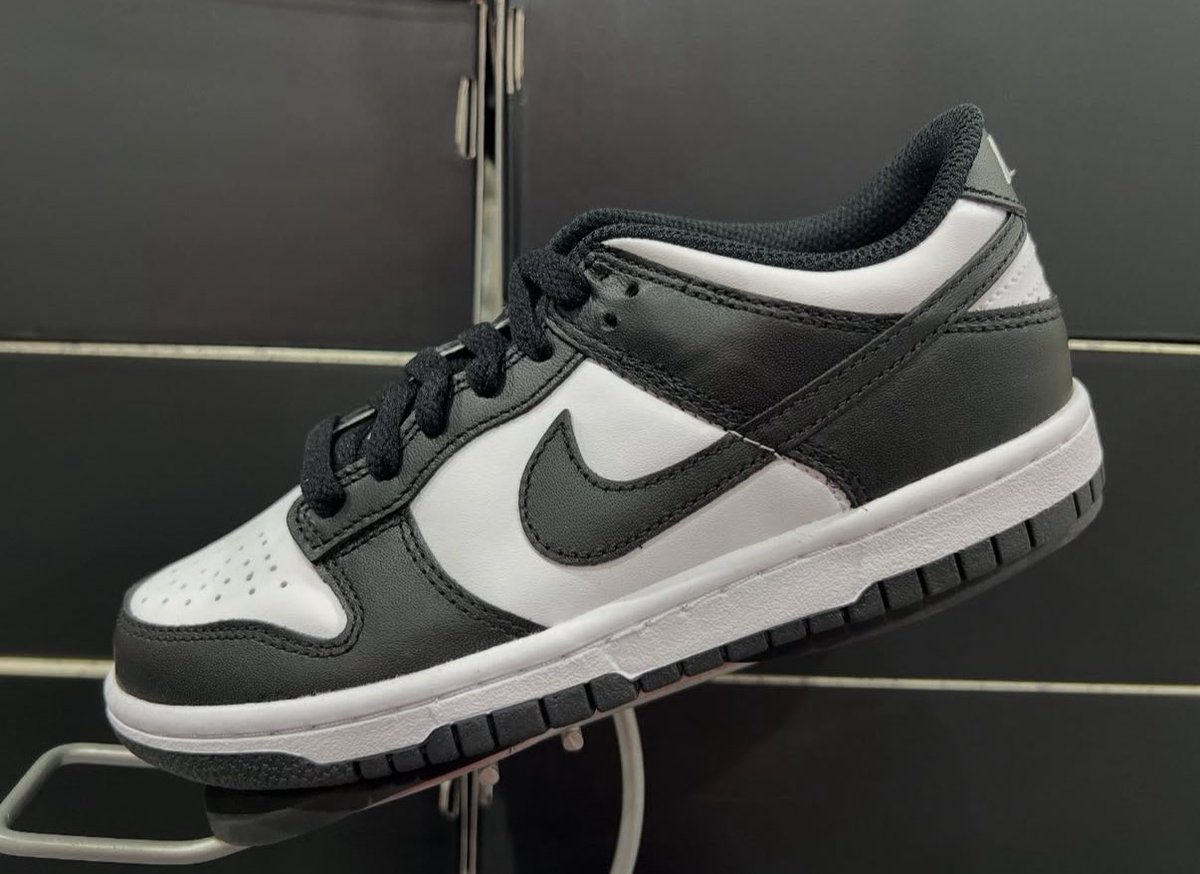 GPOguam's tweet photo. Fresh kicks just dropped! New arrivals for youth, women &amp; men now at AB Sports. Step up your style game! 👟💥 

REPOST: @absportsnike 

#gpoguam #guampremieroutlets #guam #guamshopping 
#グアム旅 
#グアム旅行
#グアム大好き 
#グアムショッピング 
#グアム https://t.co/45k7LzQ7GW