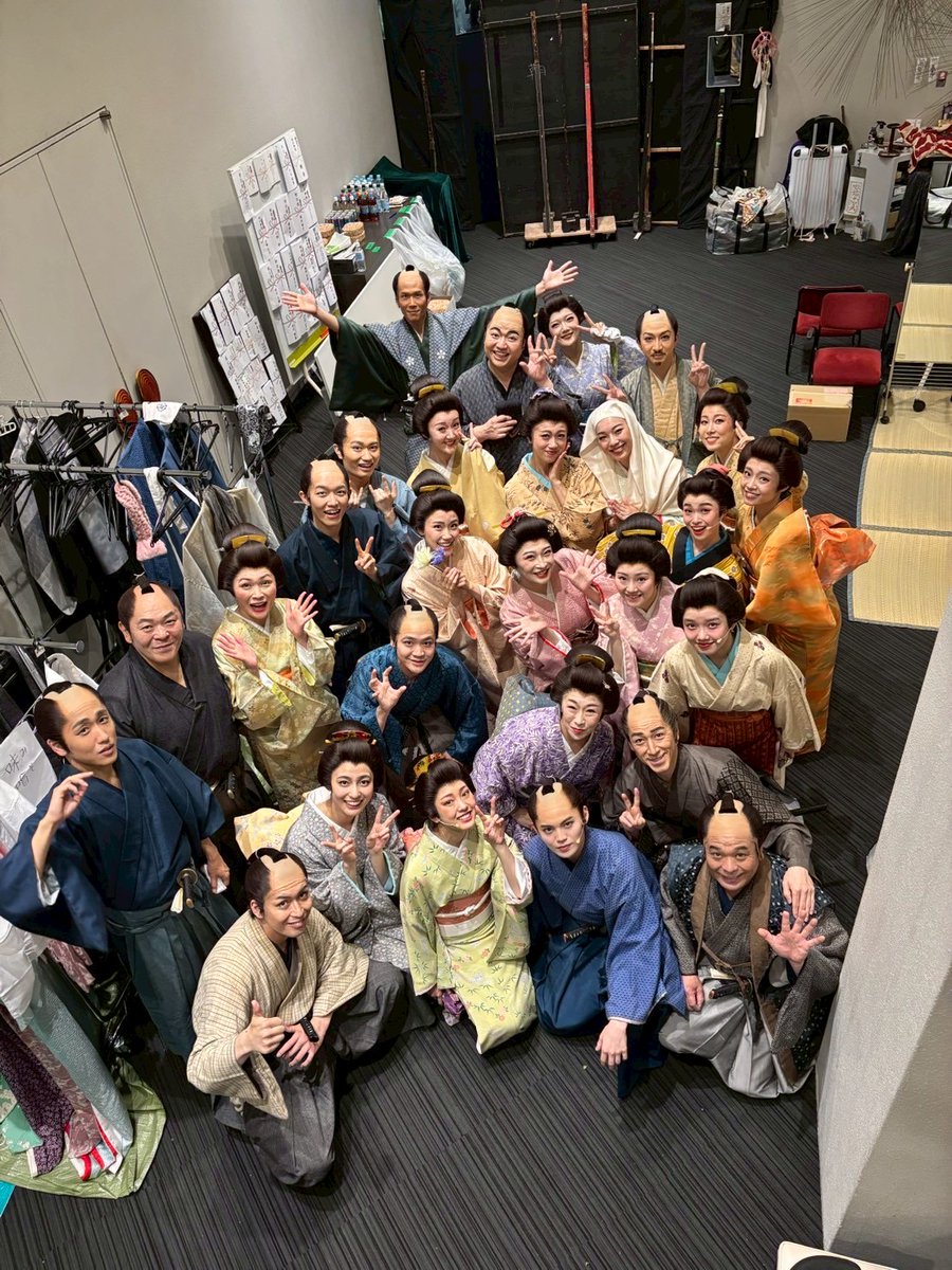 it_ioa's tweet photo. #武士の献立　#武士献2025 
東京公演が無事に終わりました。　
たまらなく大好きな醤油版のみんなと作ったものを大切に紡いで、出汁版で更に進化させようと思います。

とにかく全てにこだわりを持って挑んだ浜路役。
皆様の心の中で生き続けて欲しいです。

石川公演！能登へいざ🪭 https://t.co/SXUeuuwSJH