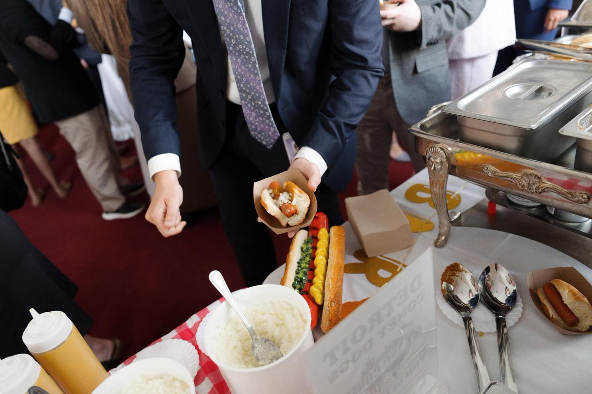 SenatorSlotkin's tweet photo. We’ve officially brought National Hot Dog Day to the U.S. Senate! Thank you to @sengarypeters for joining me in hosting today and sharing the joy of Coney dogs, Better Made Chips, Faygo, Vernor’s, root beer floats, dried cherries and Michigan whiskey with a sell-out crowd of Michiganders (and those who aspire to be Michiganders)!