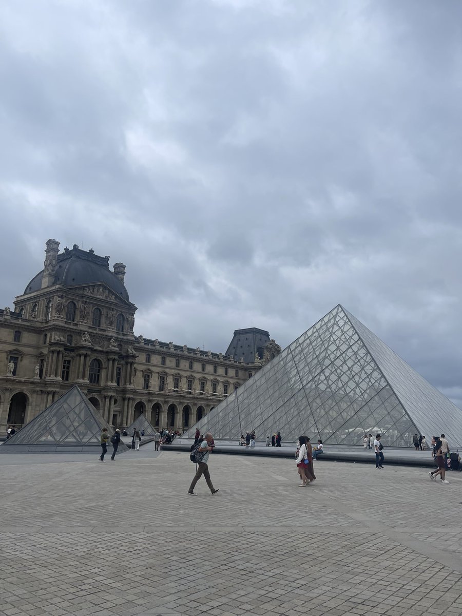 _2aol's tweet photo. 🇫🇷 https://t.co/JEbAlbhfyx