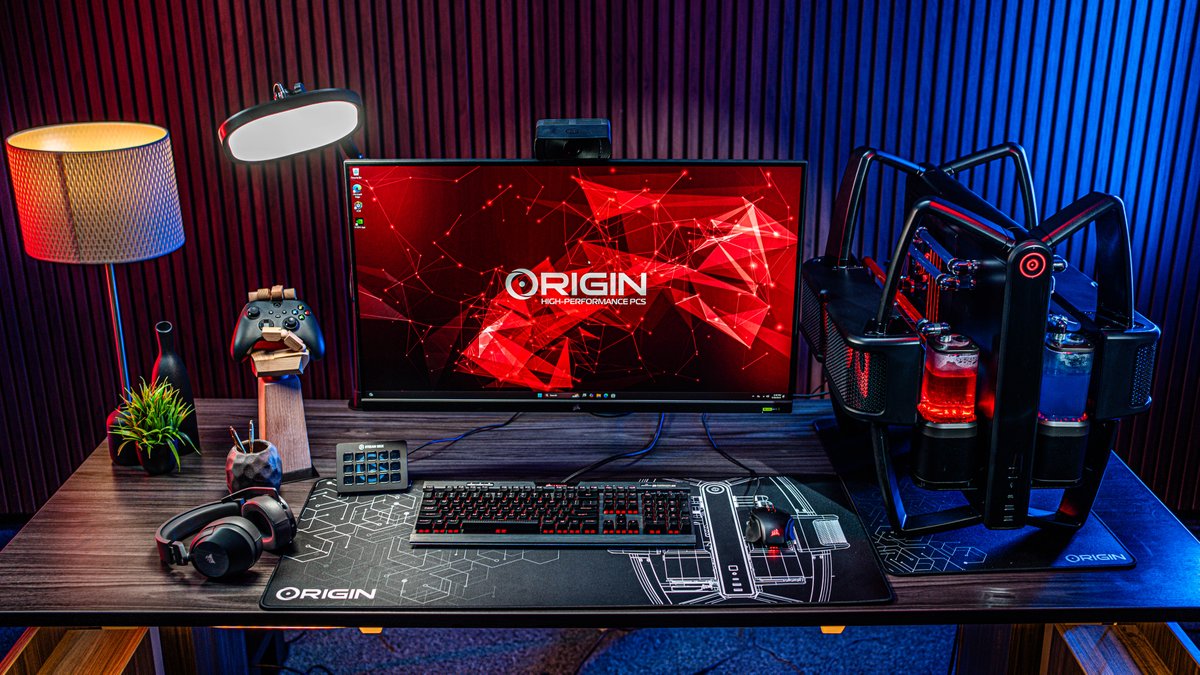 ORIGINPC's tweet image. Ever wondered what the Arachnid would look like on your desk?
Here’s a glimpse into the future. 🕷️ 🖥️