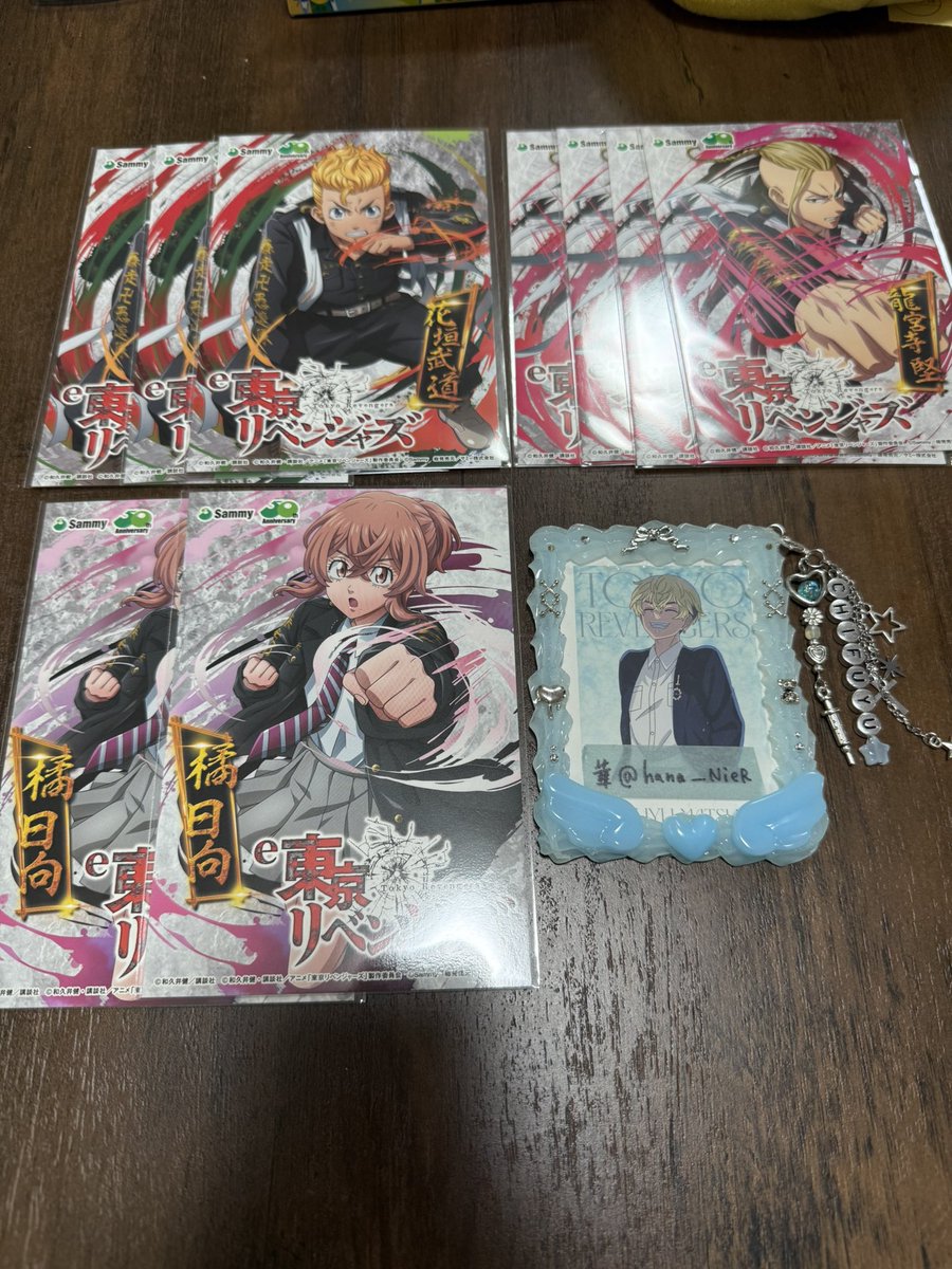 ゆきんこ❄︎ページ WALLTZ ステッカー】 ハシジュンコ / Daruma kikko (42x42cm