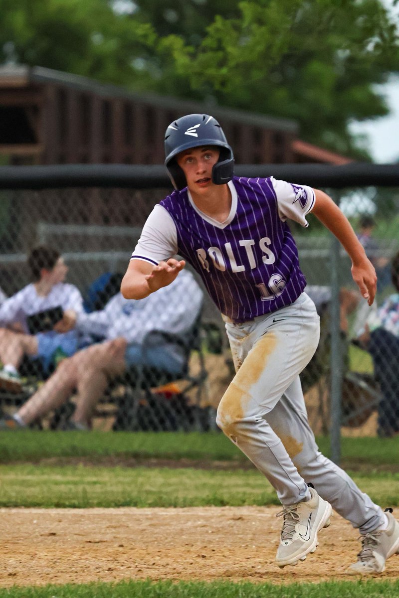 Congratulations to Liam Trent for being selected to the 1st Team outfielder to the Iowa Star Conference All-Conference Team! As a Freshman, Liam played errorless defense in LF, scored 23 runs, hit 5 doubles, and tallied 14 RBIs. He stole a team leading 16 bases and hit .311/.384.