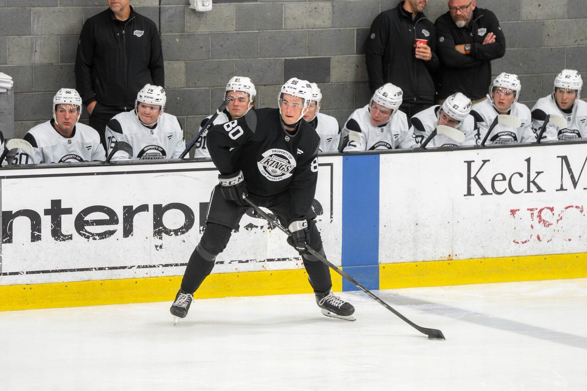 VIDEO: Woolley and Brzustewicz Mic’d Up at Kings Dev Camp 2025 ift.tt/hfTQXMx

#LAKings
#GoKingsGo
#hockeytwitter