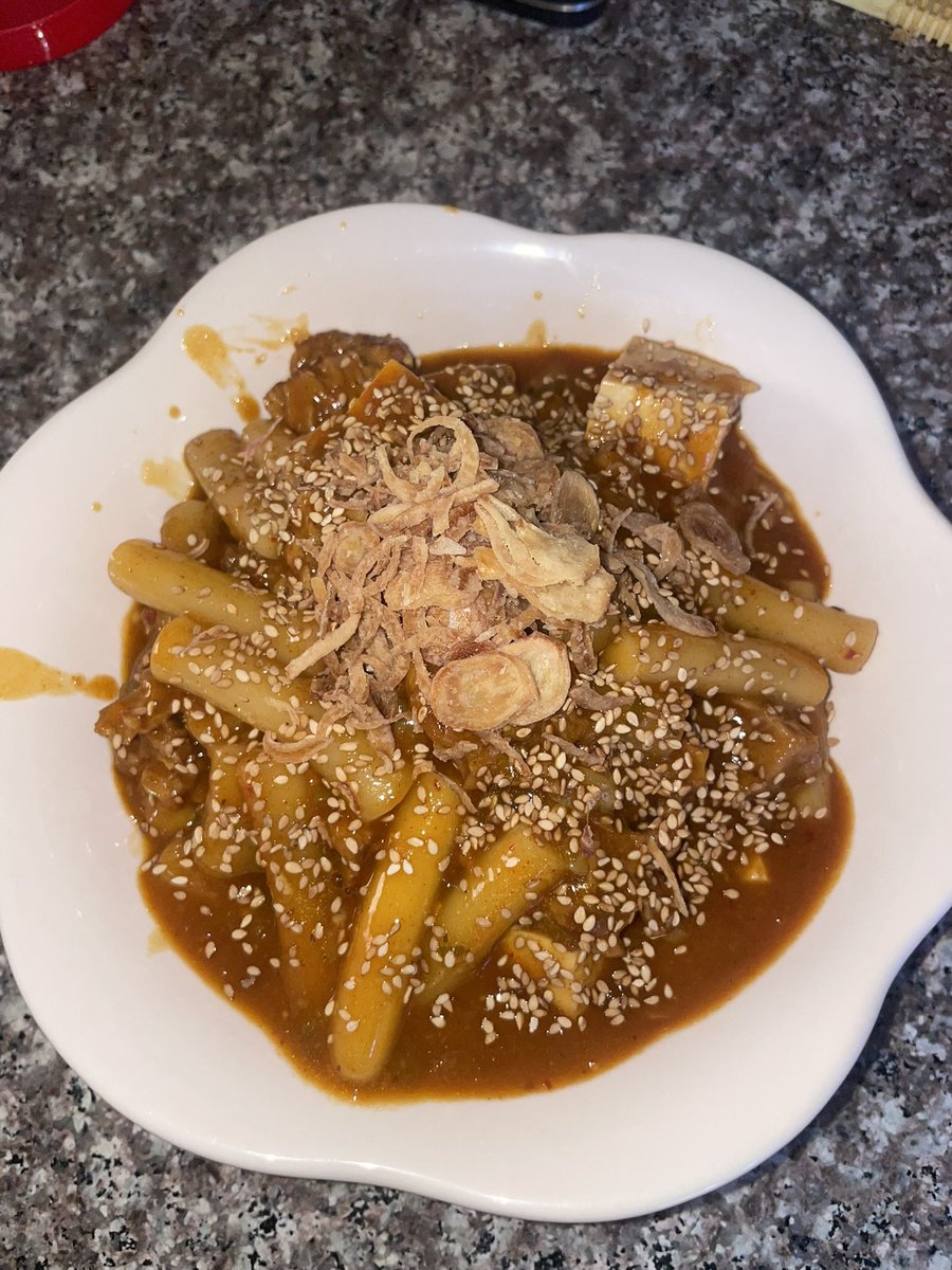 krashoutpatesh's tweet image. Tteokboki