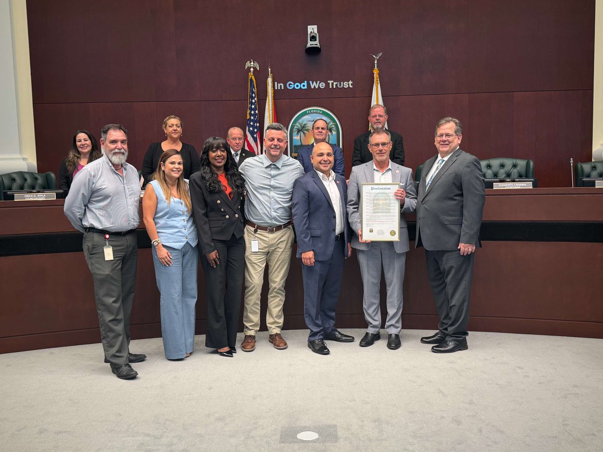 🏠 Councilman Davis proclaimed July as Chapman Partnership “Empowering the Homeless” Month in Homestead. Since 1998, they’ve helped thousands facing homelessness find stability and hope. Thank you for your dedication! #WeAreHomestead