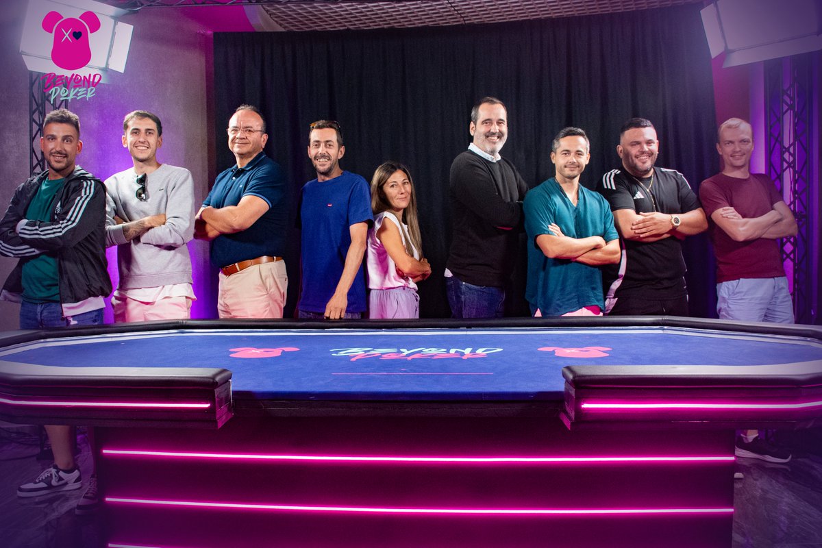 Beyond_Poker's tweet image. Ya tenemos la #FinalTable de nuestro satélite clasificatorio para el Main Event que comienza mañana en @CasinoAdmiralSV . Suerte chicos #poker