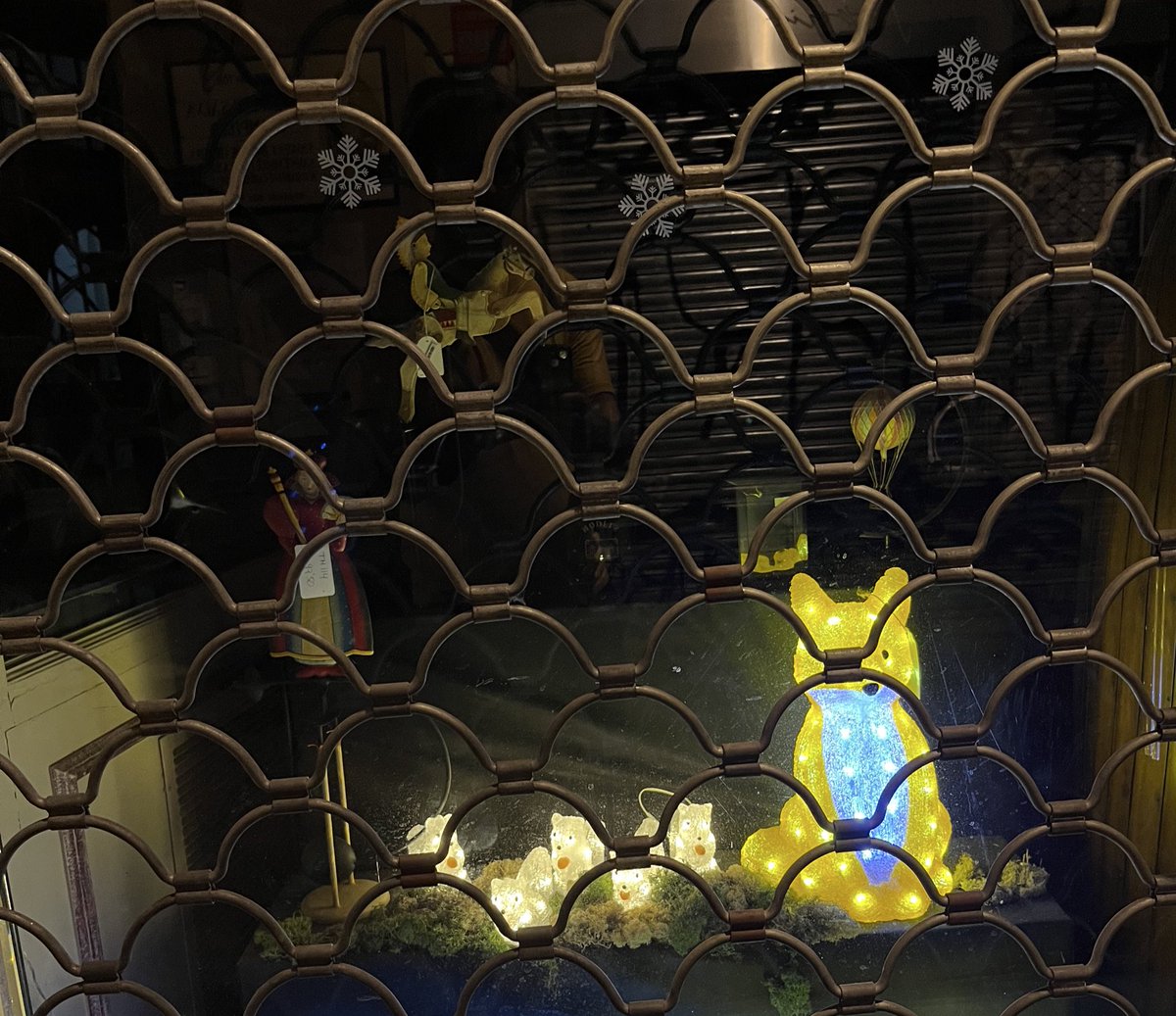 Queden 161 dies per Nadal 🎄🎅 i <a href="/martaabella/">marta abella</a> encara no té aquesta família de guineus...