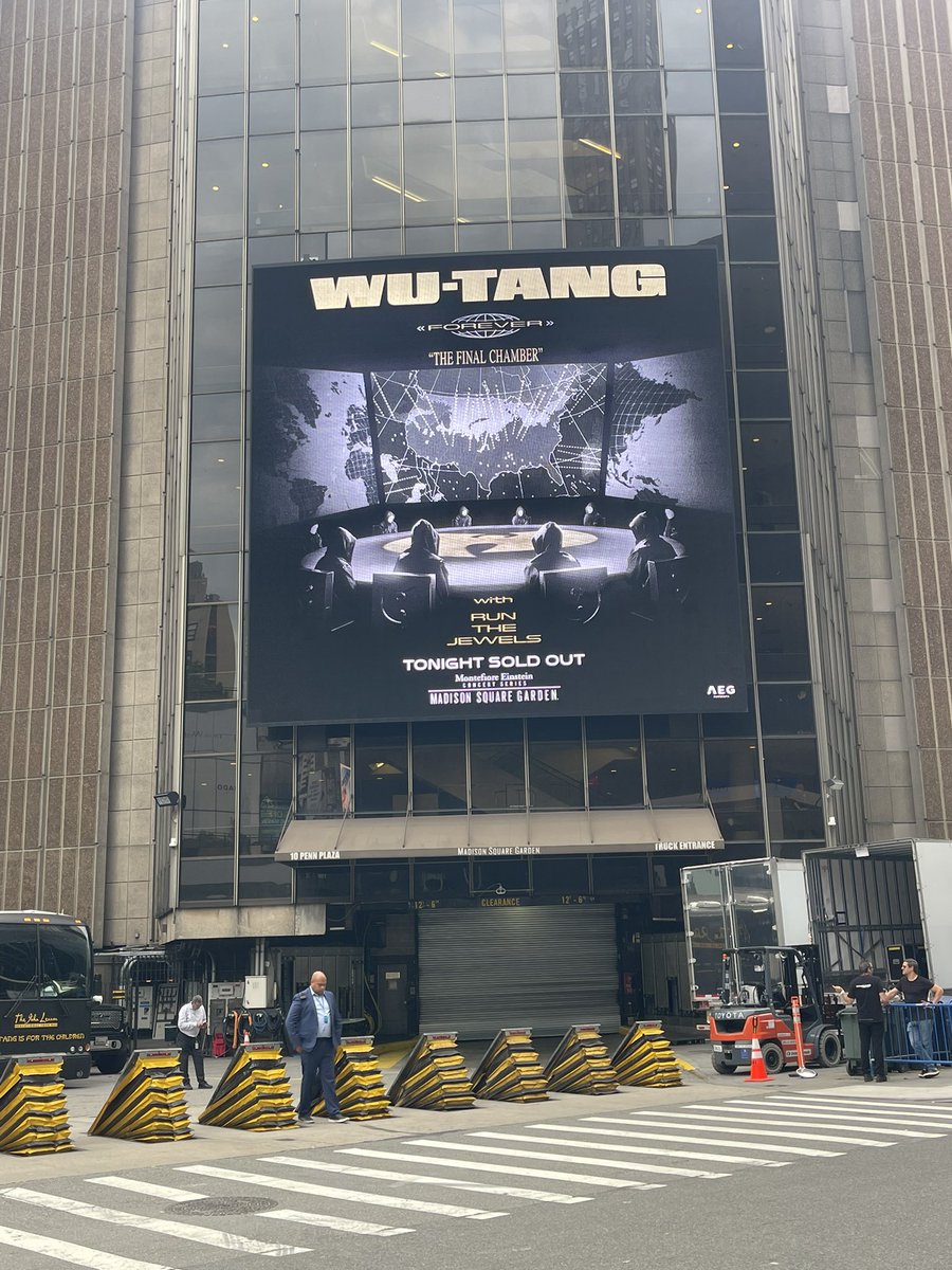 ALL_WEDO_ISWORK's tweet image. LAST MINUTE WU TANG FINAL SHOW TICKET IN NEW YORK CITY AVAILABLE RIGHT NOW.
SECTION C $400
DM ME HERE OR @SUPERMANCEL42 on IG
#WUTANGCLAN
#MADISONSQUARE