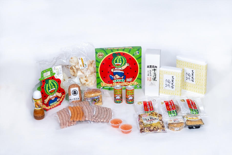 台東くん！
今週の「ふるさと交流ショップ 台東」には、国登録有形文化財「旧岩崎家末廣別邸」がある千葉県富里市がやってくるパゴッ！
甘さとシャリ感が特徴のスイカ、とみちゃんピーナッツバターサブレなどが販売されるパゴッ！
ぜひ行くパゴッ！
city.taito.lg.jp/kusei/shokai/s…

※7月22日(火)まで