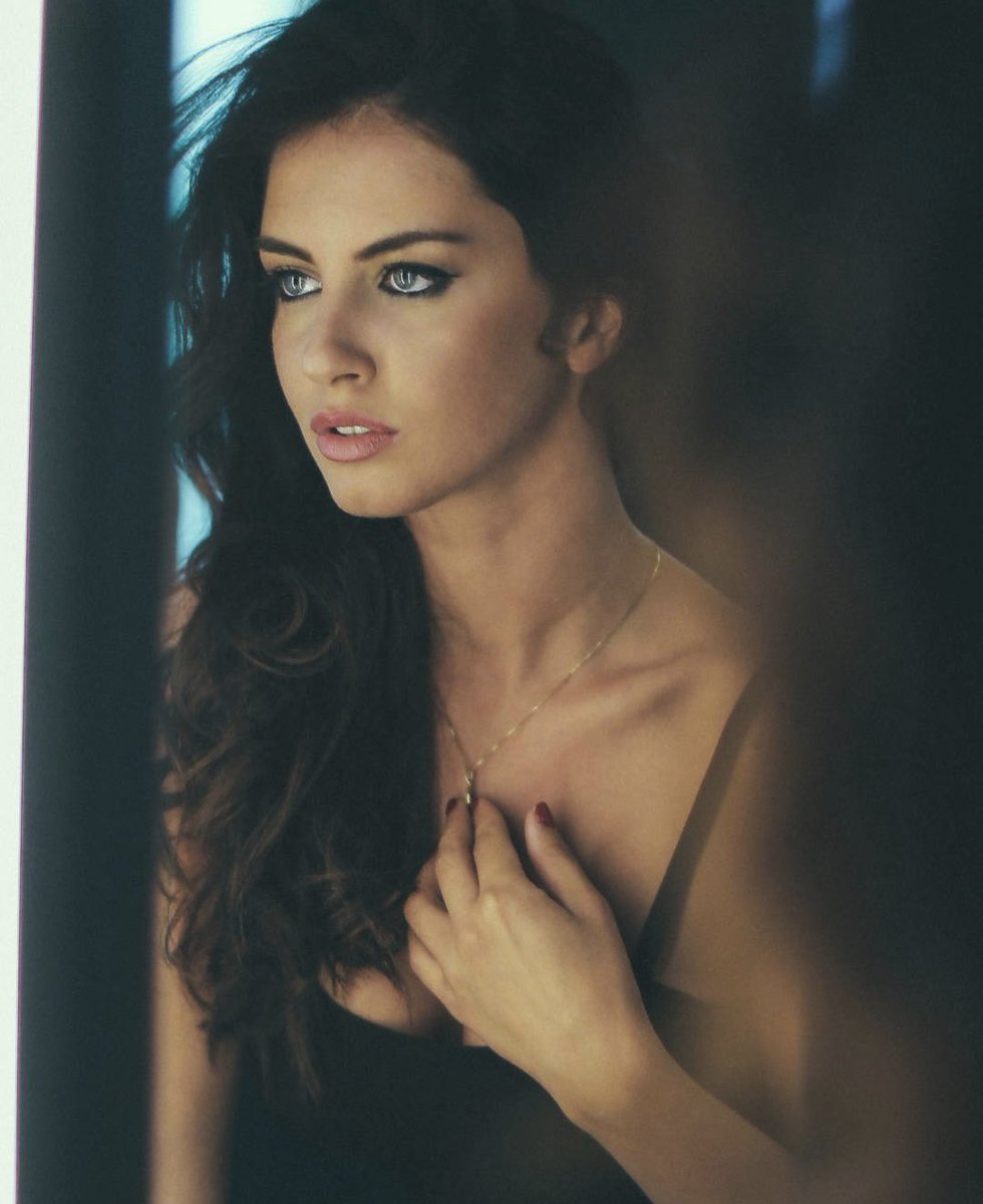 Dᴇᴍᴇᴛᴇʀ (@royalofharvest) on Twitter photo 