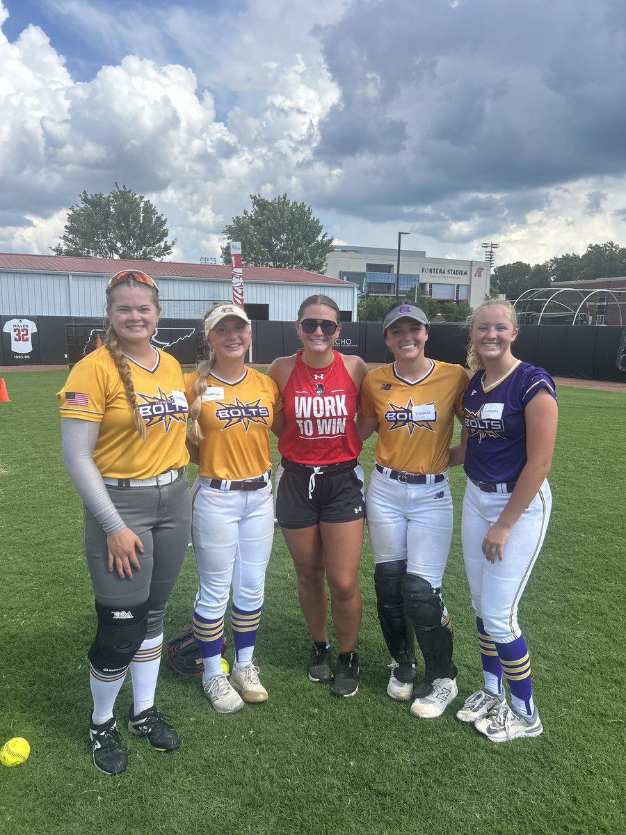 Always a blast at the <a href="/GovsSB/">Austin Peay Softball</a> camp! Huge thanks to <a href="/KassieD23/">Kassie Stanfill</a> for helping us develop our skills! Also love seeing
<a href="/DulaneyAshlyn/">Ashlyn Dulaney</a>! <a href="/tnbolts2027west/">Tennessee Thunderbolts Premier 2027</a> 
<a href="/Softball_Report/">Softball Scouting Report</a> <a href="/D1RecruitNation/">D1 Nation</a> <a href="/SBRRetweets/">Softball Recruiting Reposts</a> <a href="/LegacyLegendsS1/">Legacy & Legends Softball</a> <a href="/PlaySoftballNet/">Play Softball</a> <a href="/PL_sbrecruiting/">POWERLINE RECRUITING CO | SOFTBALL RECRUITING</a> <a href="/SoftballRecruit/">Softball Recruit 🥎</a> @MaxPrep