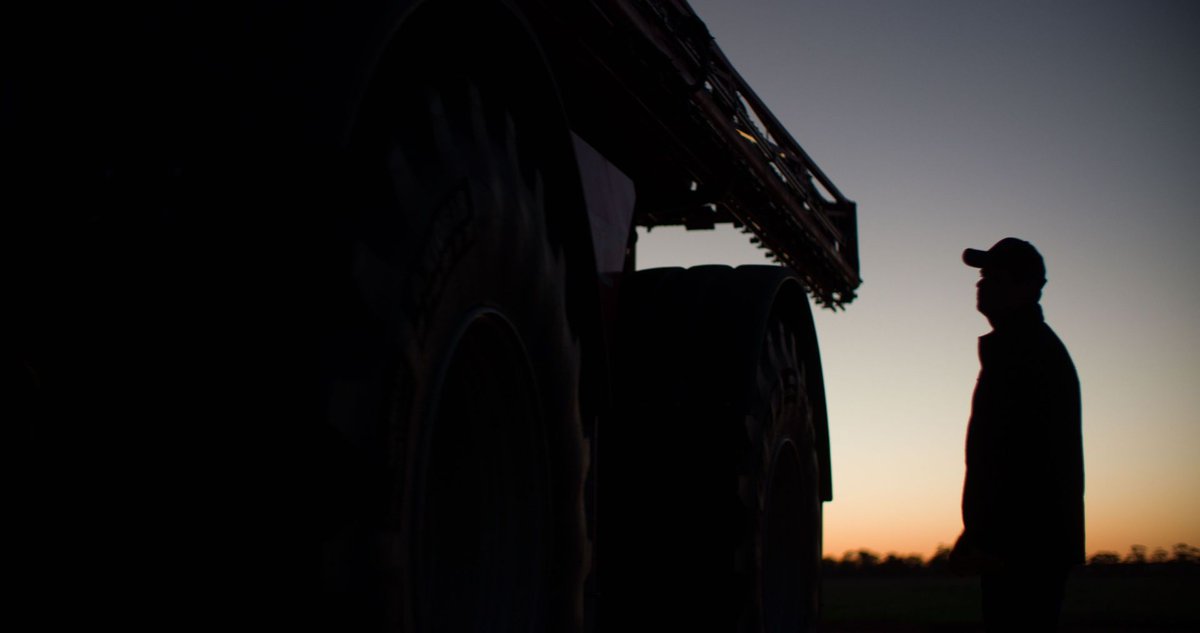 💬 Farming’s not always easy.
The pressure, the weather, the hours, it all stacks up.
A quick check-in with a mate can go a long way.
We’re all in this together. #AgrifacArrival #Agrifac #AgrifacAU