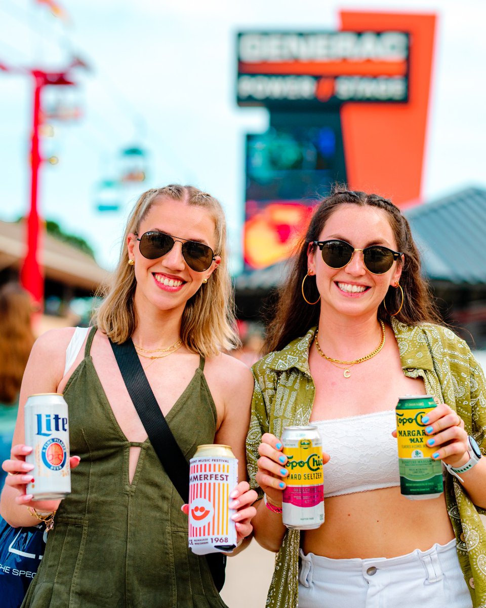 Summerfest's tweet image. Music, memories, and pure joy, what a year it’s been! 🤗🎶✨
📸@ rperg, @ bubbiesoup, @ monjoa_, @ annagraceyphoto