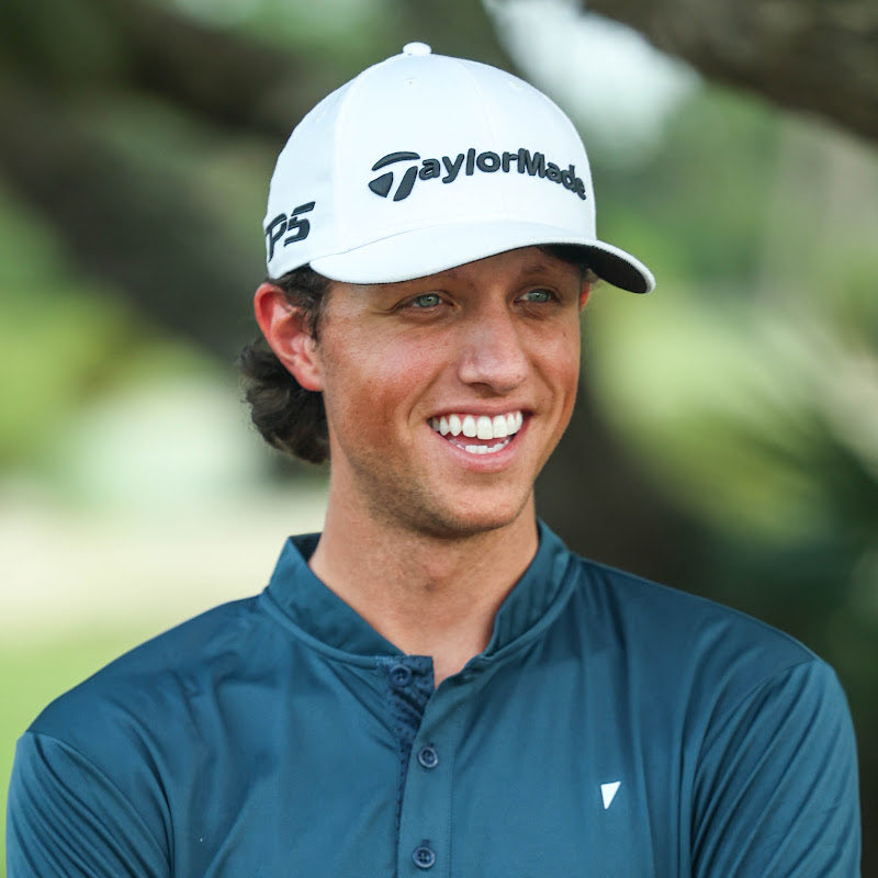 Rick Golfs tweet media