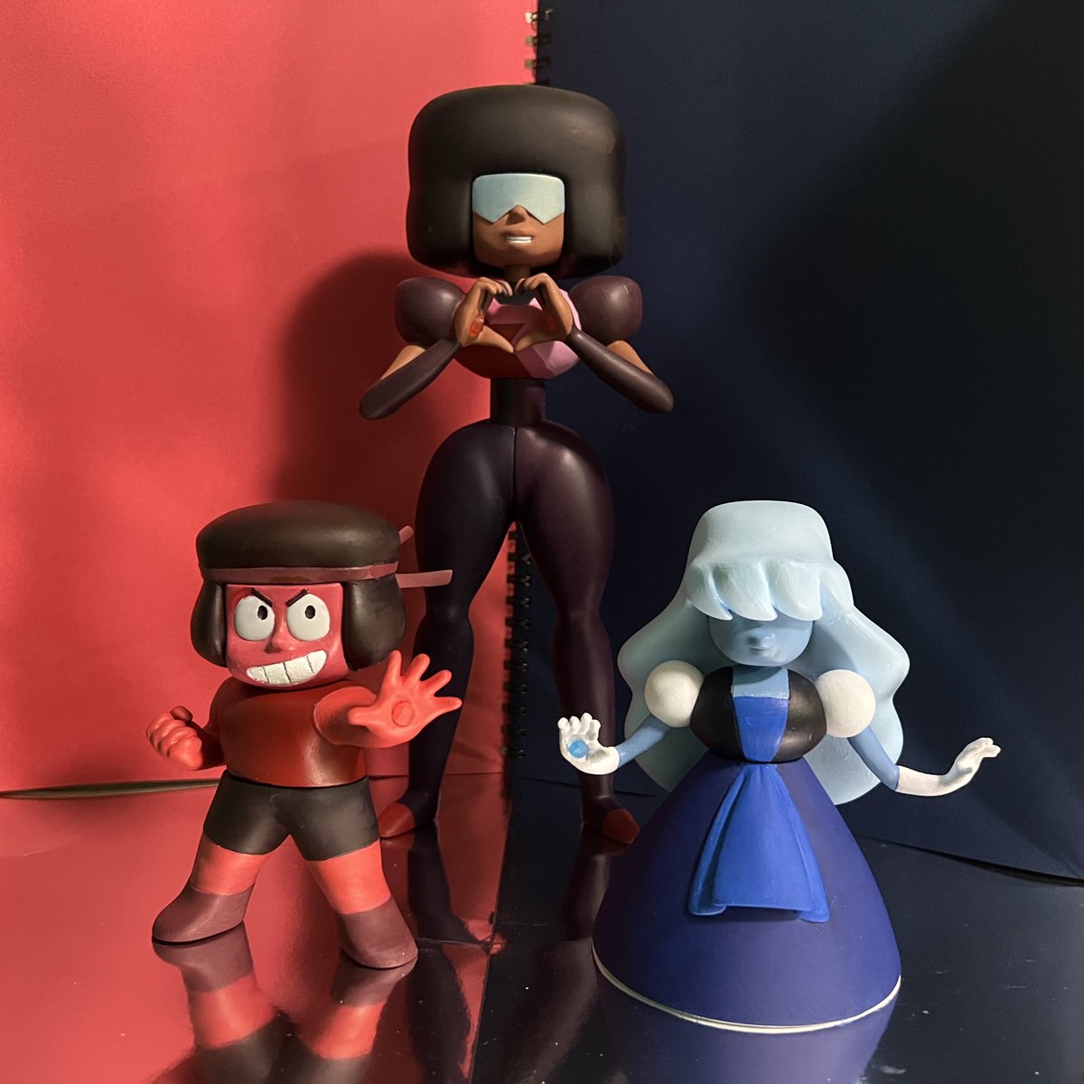 3Dプリンタでスティーブン・ユニバースのルビーとサファイア作りました