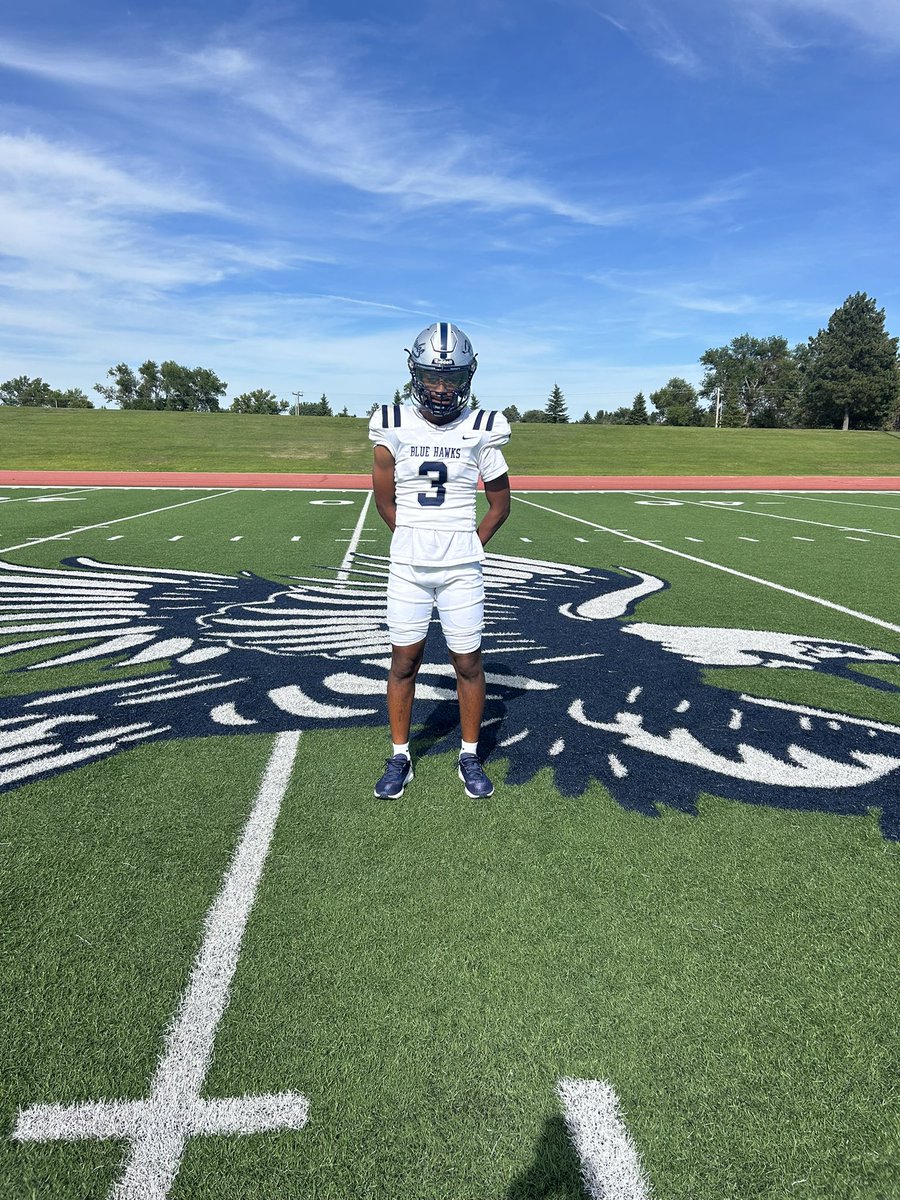 Isaiah55507's tweet image. Had an amazing Official visit at Dickinson State this past weekend. Thank you to all the coaches for showing me around!! Can’t wait to get back out for a game this fall! @JasonThier @RMcCarvel @BlueHawkFB @CoachOBrienDSU @CoachPStanton