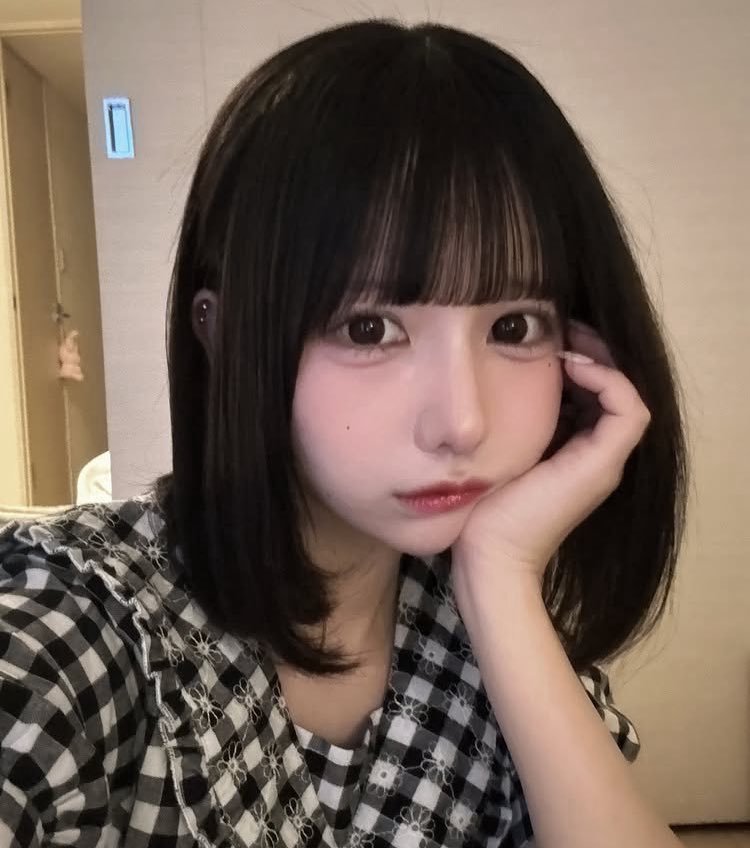 rion2206's tweet photo. 最近の推したち
なんか系統にてる？ https://t.co/QZdsVwRhvJ
