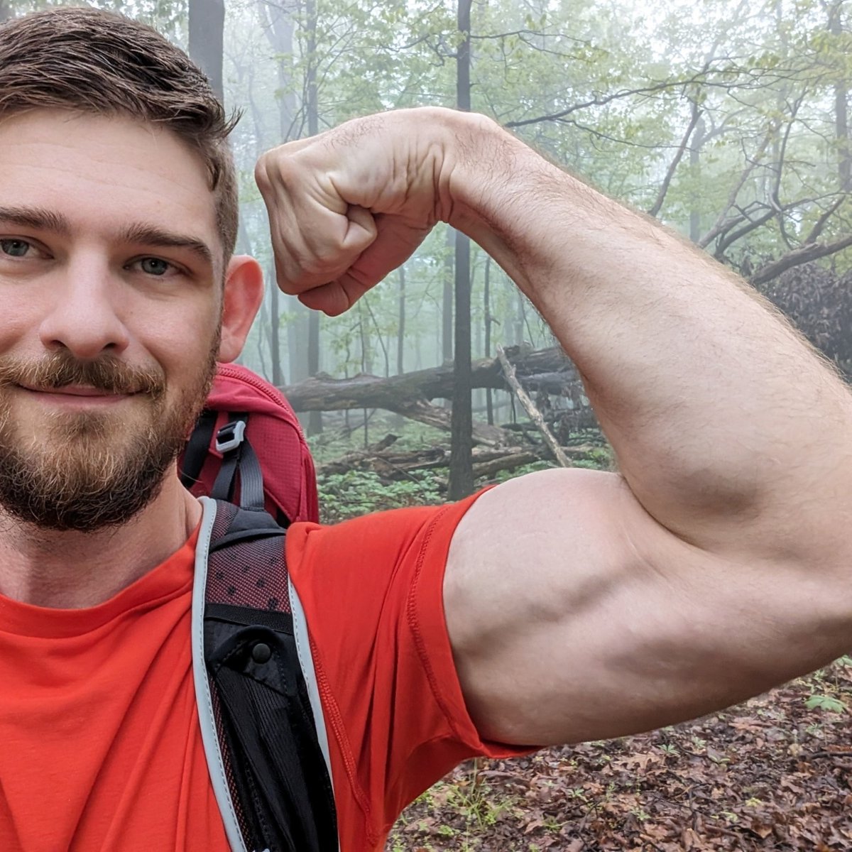 Johnny's big bulge tweet media