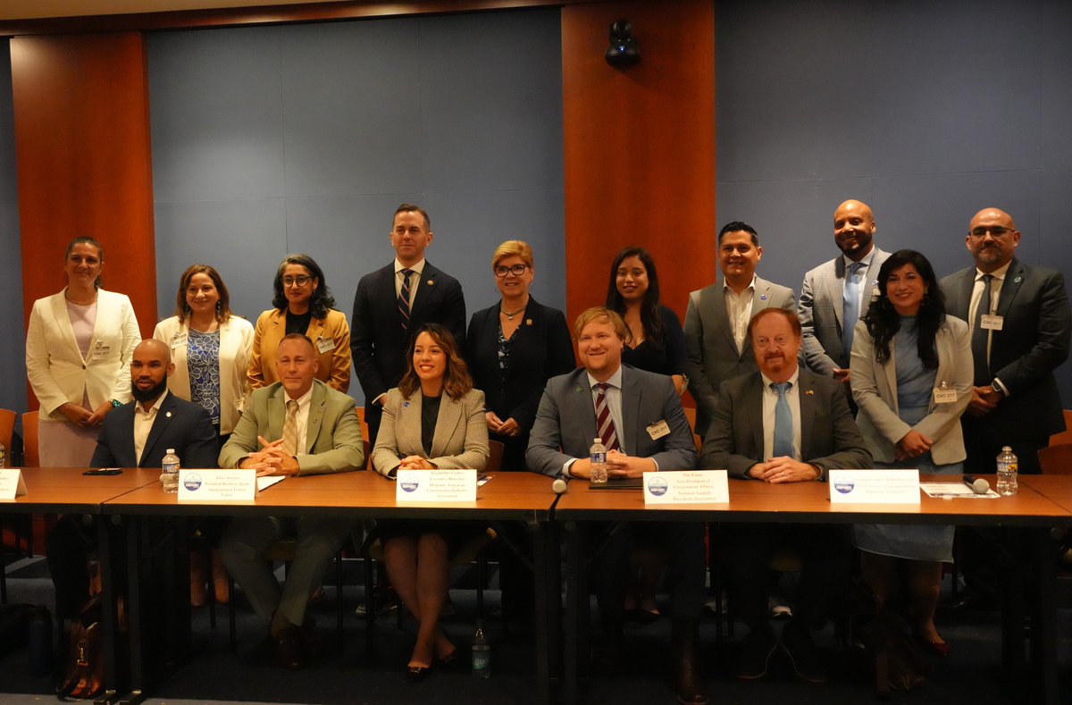 ATUComm's tweet image. Today, Local 822-Patterson, NJ, President Geraldo “Jerry” Arroyo gave a powerful testimony in front of the Congressional Hispanic Caucus during a roundtable at the United States Capitol.
“I want to share what my members go through on the job every day, as they are just trying to…