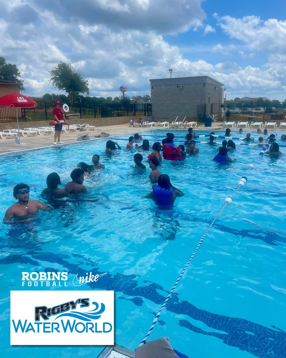 Robins Football has had incredible summer workouts so far, and we capped it off with a trip to Rigby’s Water World! Huge thanks to <a href="/RigbysFun/">Rigby's®</a> for the fun and hospitality. We’re even more proud that the staff said our players were some of the most respectful they’ve ever seen. 🤩