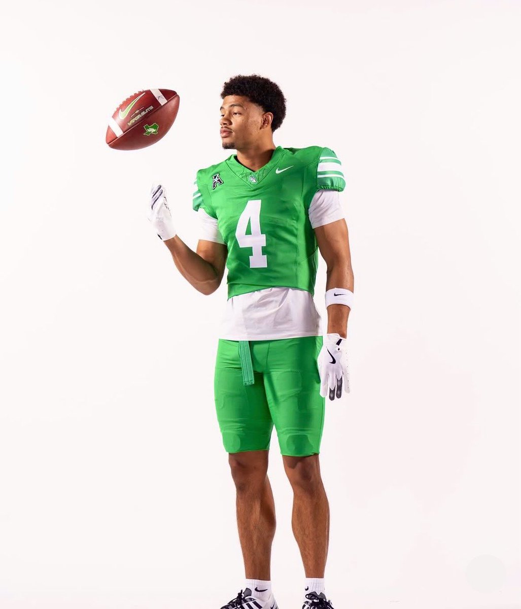 dorner_doug's tweet image. 🦅🟢⚪️🏈 TEAM110 GMG! #4
Cam Dorner