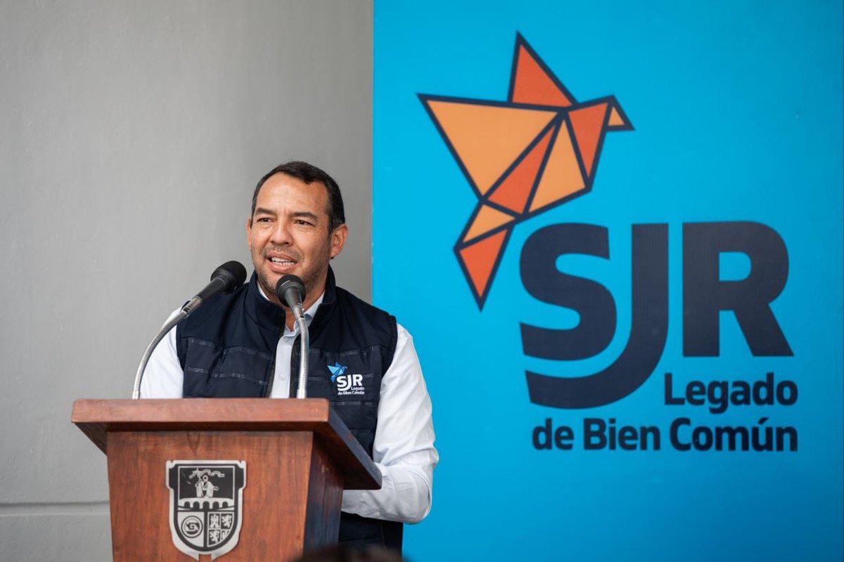 AlertaQro's tweet photo. 💧⚙️ Empresa #PRODEA arranca su planta de tratamiento de agua residual en #SanJuandelRío

🗣️💬 El presidente municipal de San Juan del Río, Roberto Cabrera Valencia, encabezó la apertura de la planta de tratamiento de agua residual de la empresa PRODEA.

Lee más aquí⬇️
https://t.co/eEmKaYTVRY