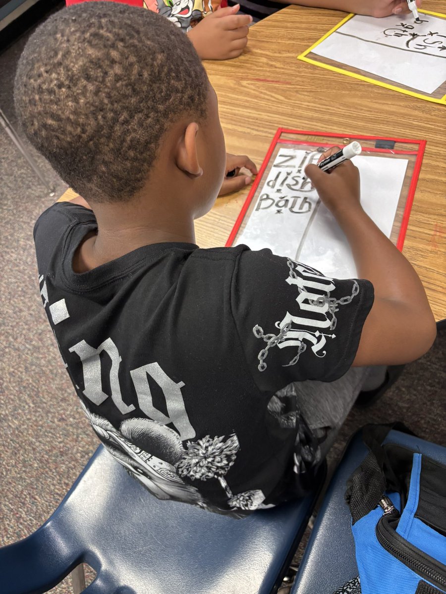 Karen Wood tweet media