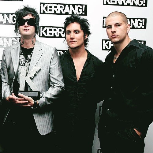 daily_a7x's tweet image. 