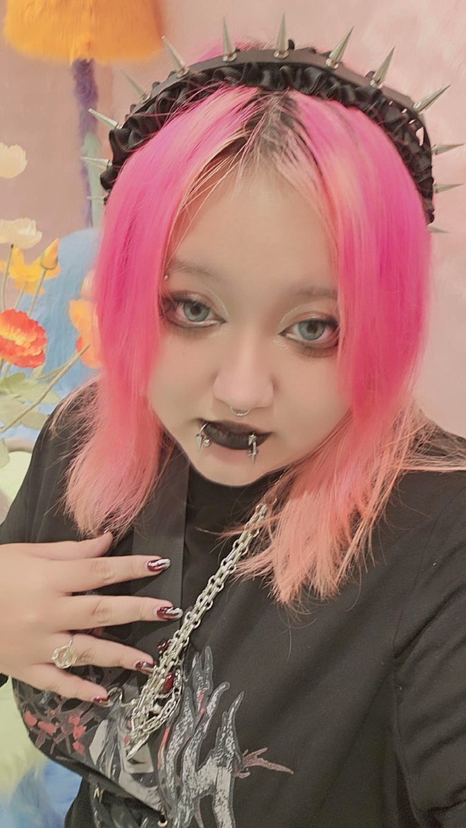 muil_0803's tweet photo. 有舌環真的會比較舒服嗎~ https://t.co/fDuHcksiW3