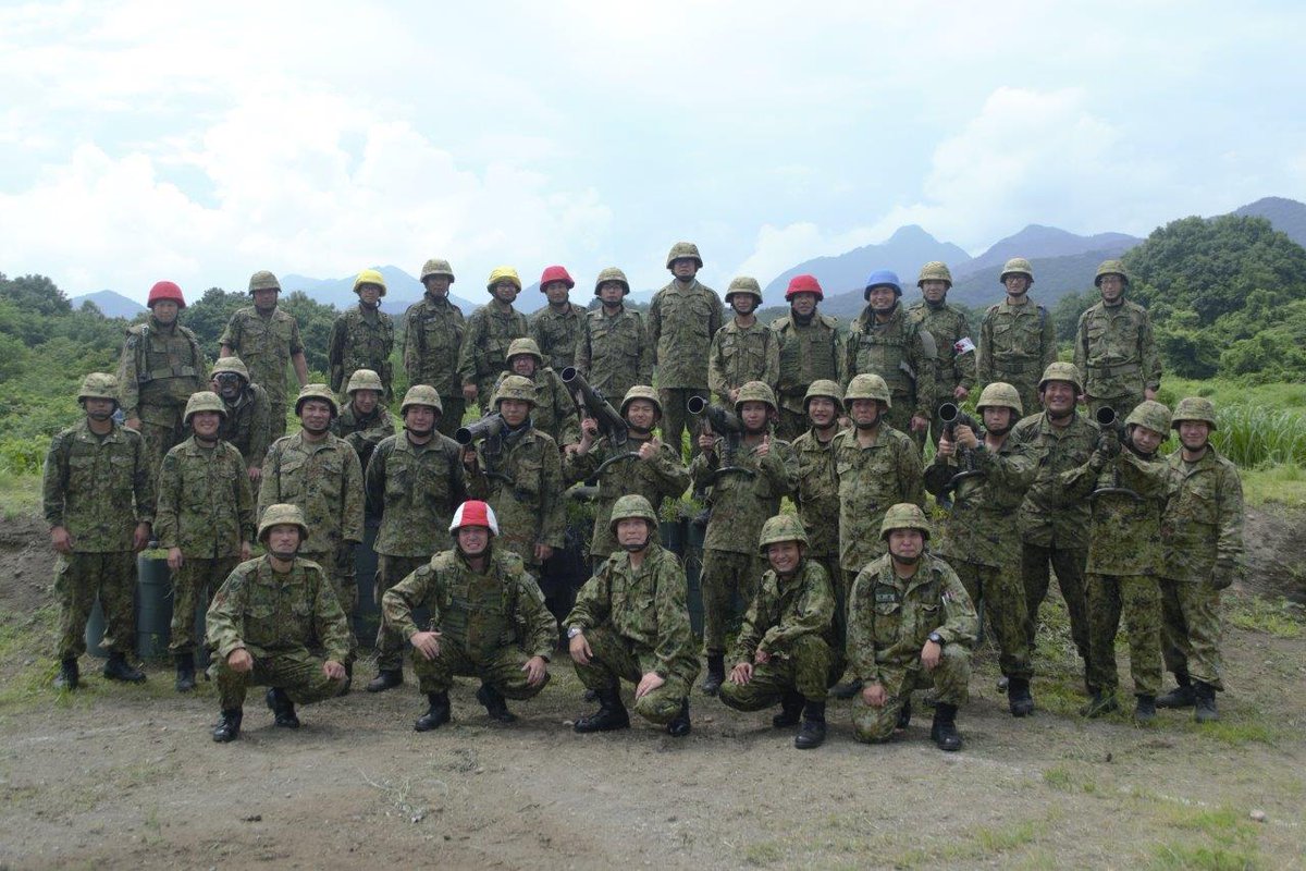 JGSDF_MatudoSta's tweet image. 【84RR射撃訓練】
#第2高射特科群 は 自衛隊演習場において84RR( #84mm無反動砲 )射撃訓練を実施しました。
隊員は酷暑に負けることなく様々な事態に対処できるよう射撃能力・練度の向上に努めていきます!
#陸上自衛隊 #松戸駐屯地